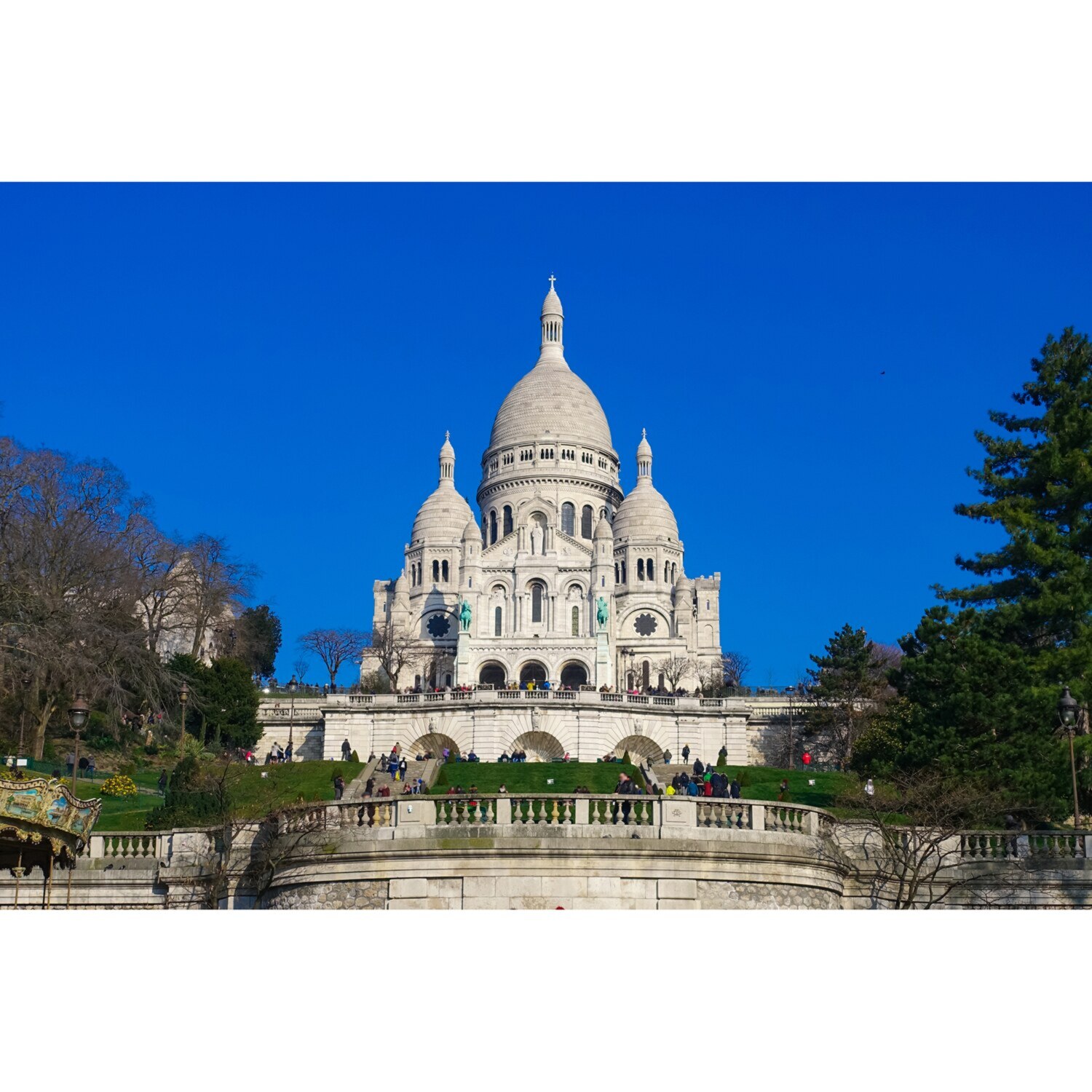 大人時間を愉しむ 癒しの南仏ニース＆ 花の都パリをめぐる フランス８日間 “羽田空港発着 　２名１室”