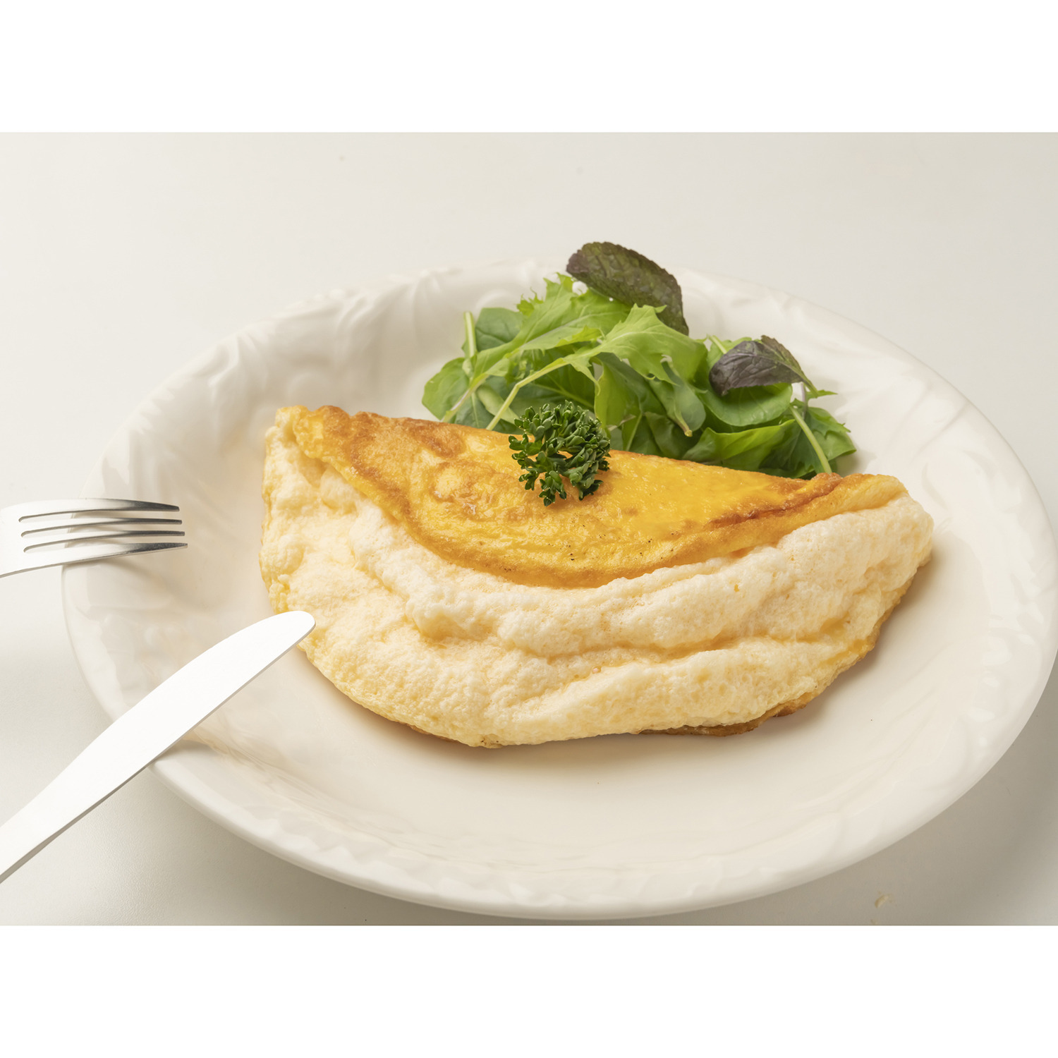 大人時間を愉しむ 癒しの南仏ニース＆ 花の都パリをめぐる フランス８日間 “関西国際空港発着 　２名１室”