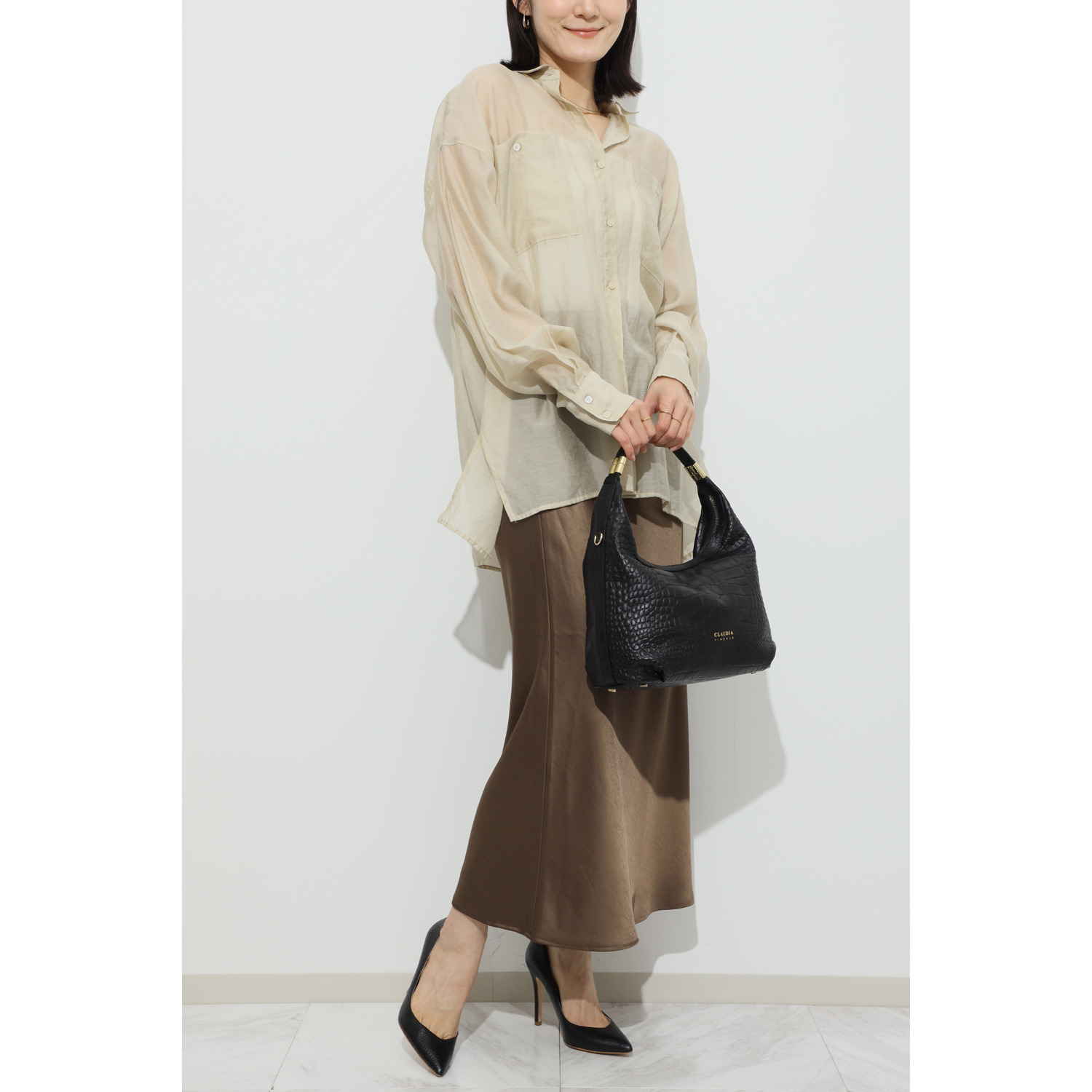 クラウディア ＜イタリア製＞ ソフトカーフレザー クロコダイル型押し ２ウェイ ブレスレットバッグ