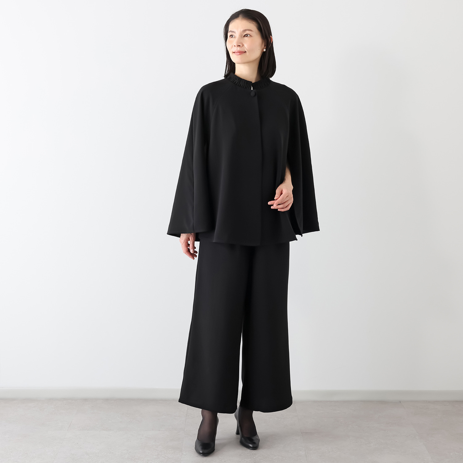 岩佐 国内生産 国内生地 ワイドシルエット フォーマルパンツ