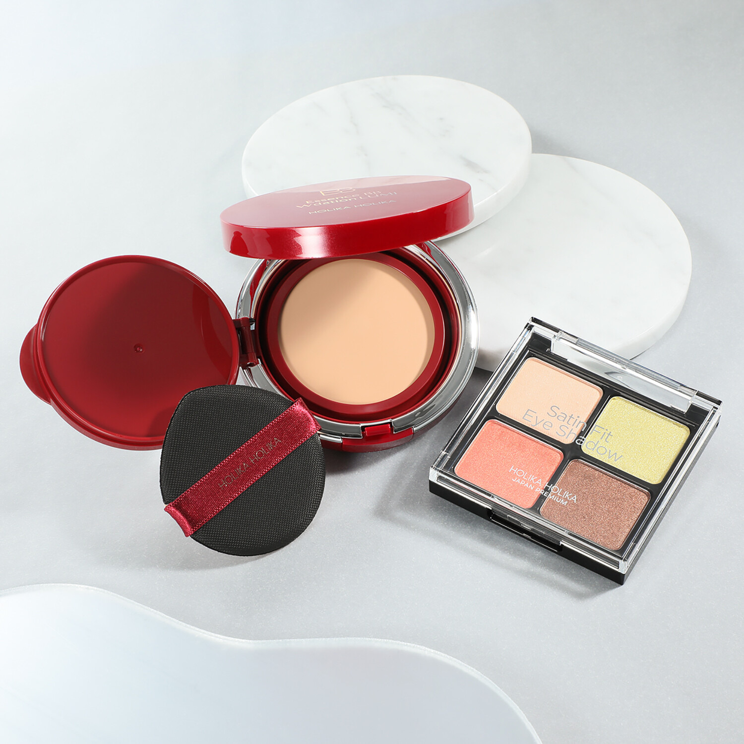 ホリカホリカ エッセンスＢＢ Ｗデーションルミ＆ サテンフィット アイシャドウ ＜シェルピンク・アプリコット・チョコ・ オリーブ＞