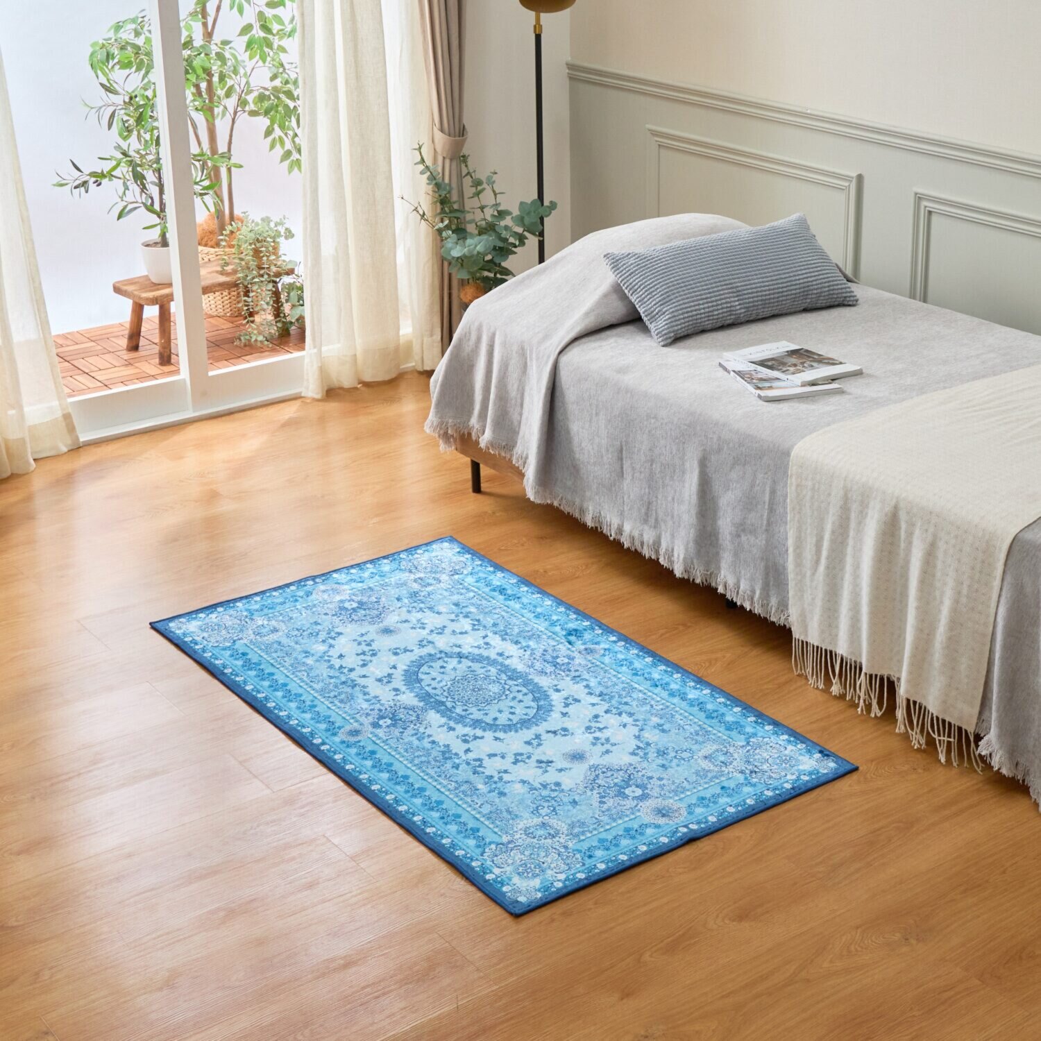 はっ水加工付 ペルシャンデザイン カーペット “サンティエラ” ＜８０×１４０ｃｍ＞