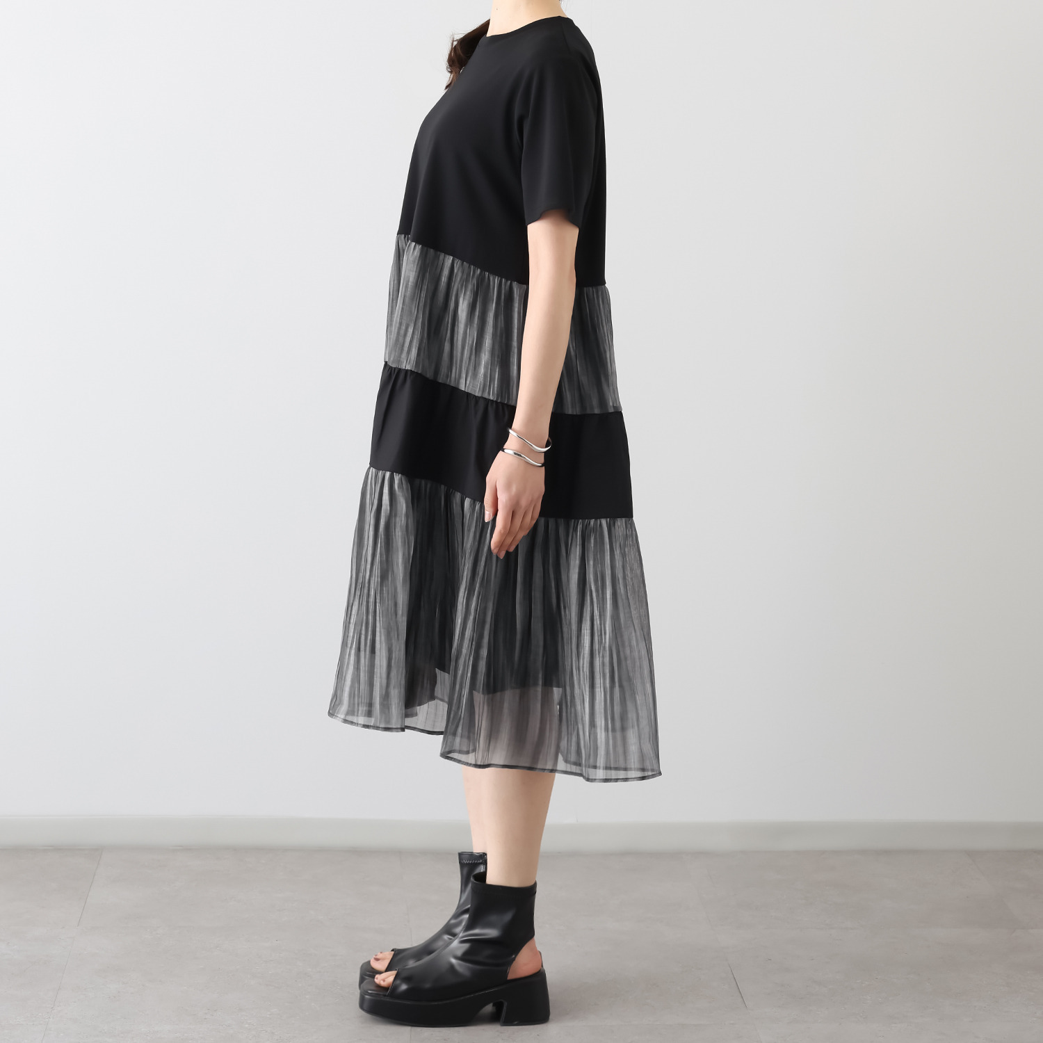 コイビトミサキ　ブラック 異素材ミックス デザインワンピース