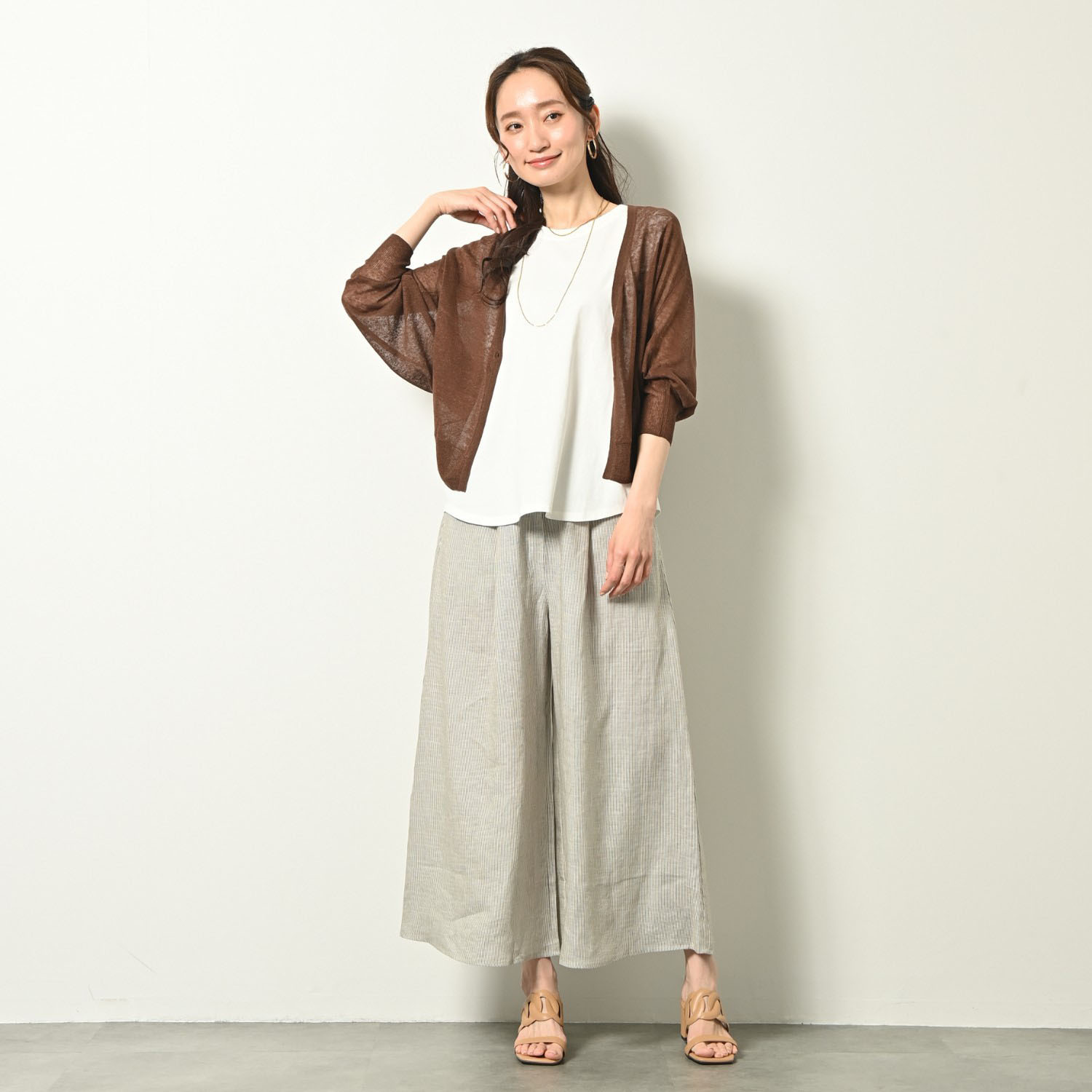 ゼラールスポーツ ウォッシャブル フレンチリネン混 ナチュラルシアー ドルマンカーディガン