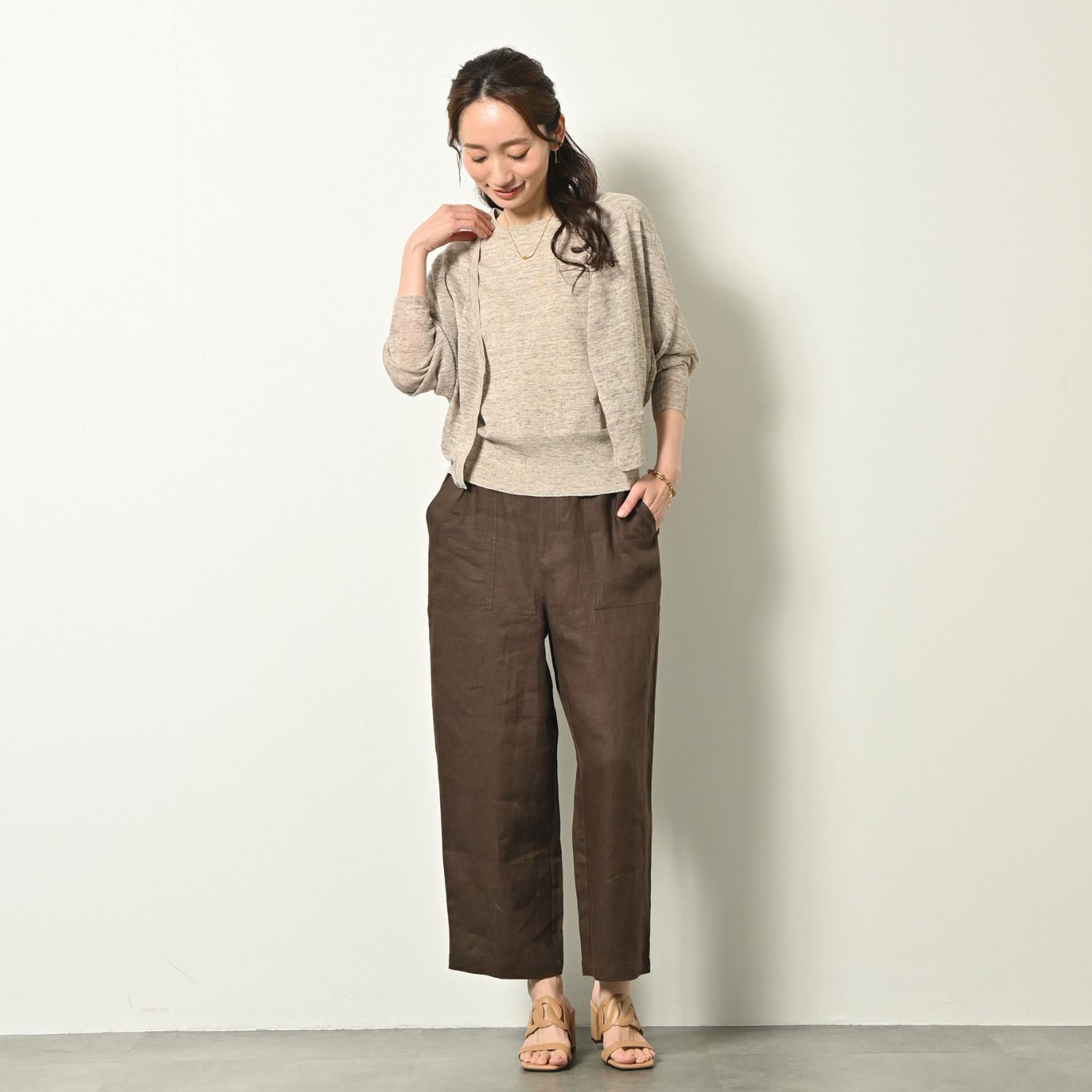 ゼラールスポーツ ウォッシャブル フレンチリネン混 ナチュラルシアー ドルマンカーディガン