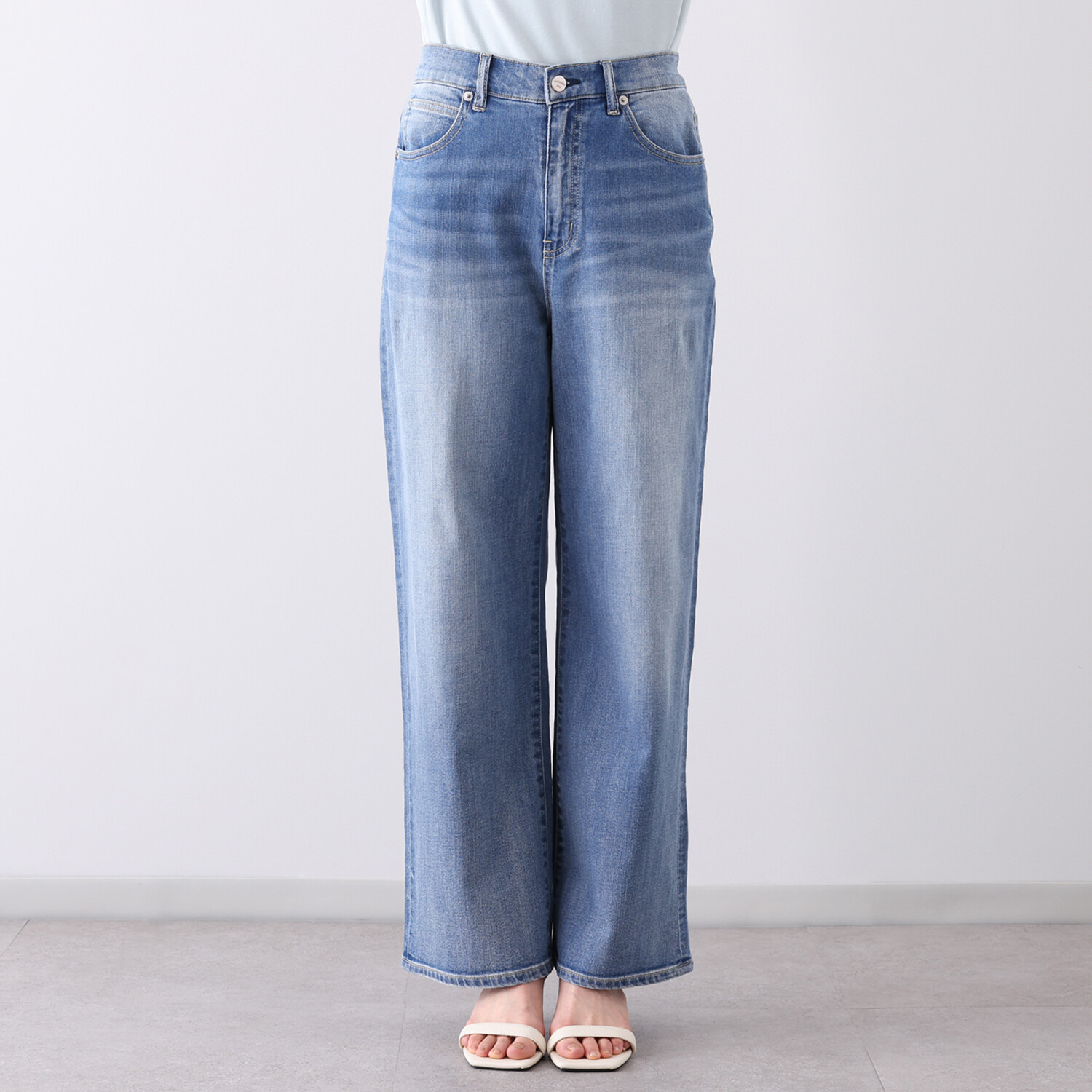 ピカデリー ソフトデニム ワイドストレートパンツ