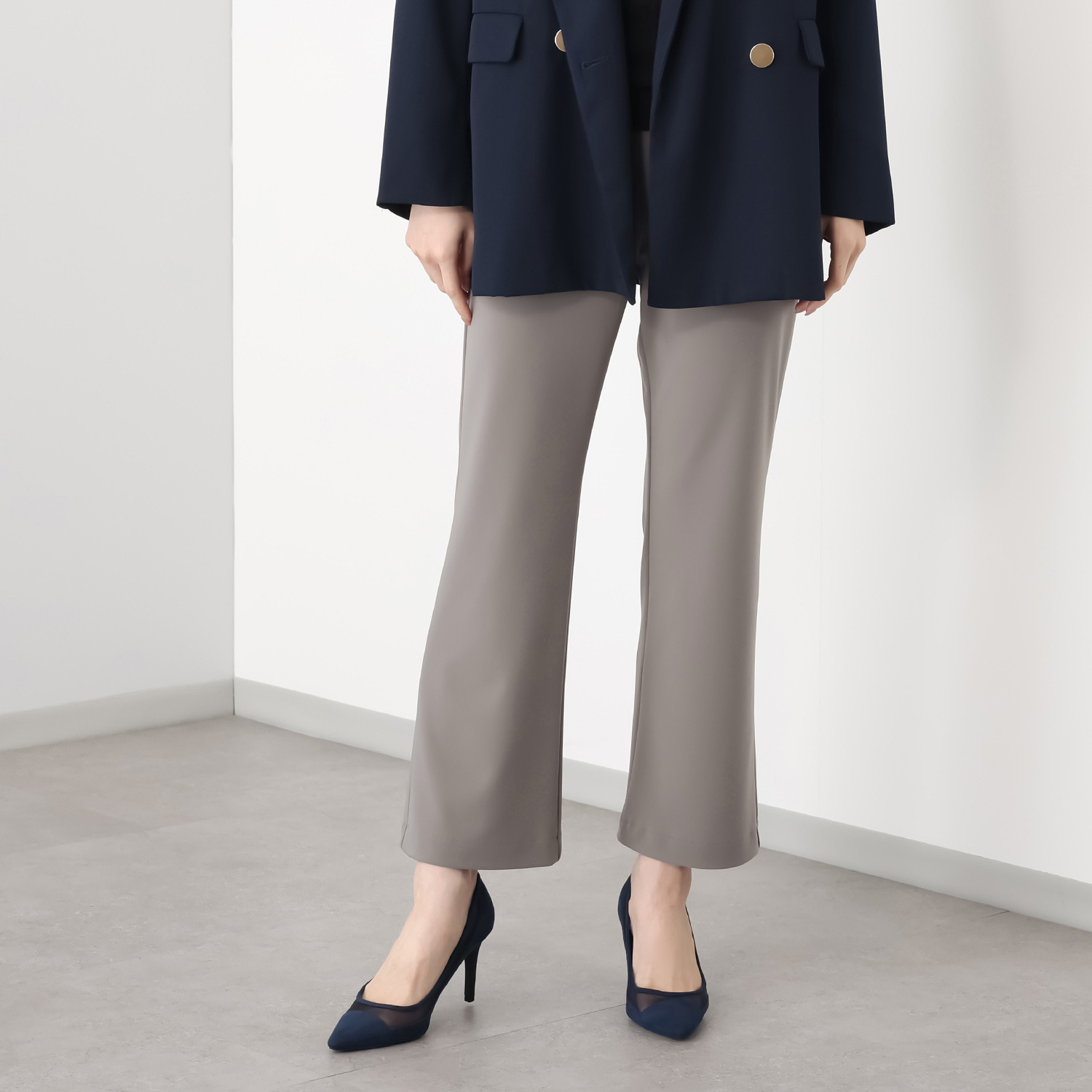 上質ごこち アルディナ はくだけで脚長美人見え 極上ドレープパンツ ＜股下６５ｃｍ＞