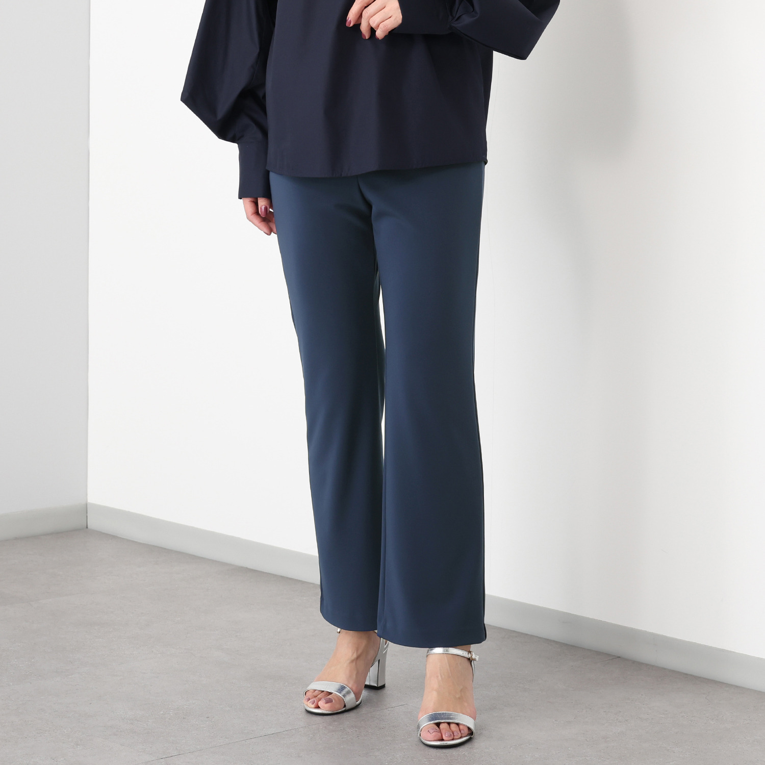 上質ごこち アルディナ はくだけで脚長美人見え 極上ドレープパンツ ＜股下７０ｃｍ＞