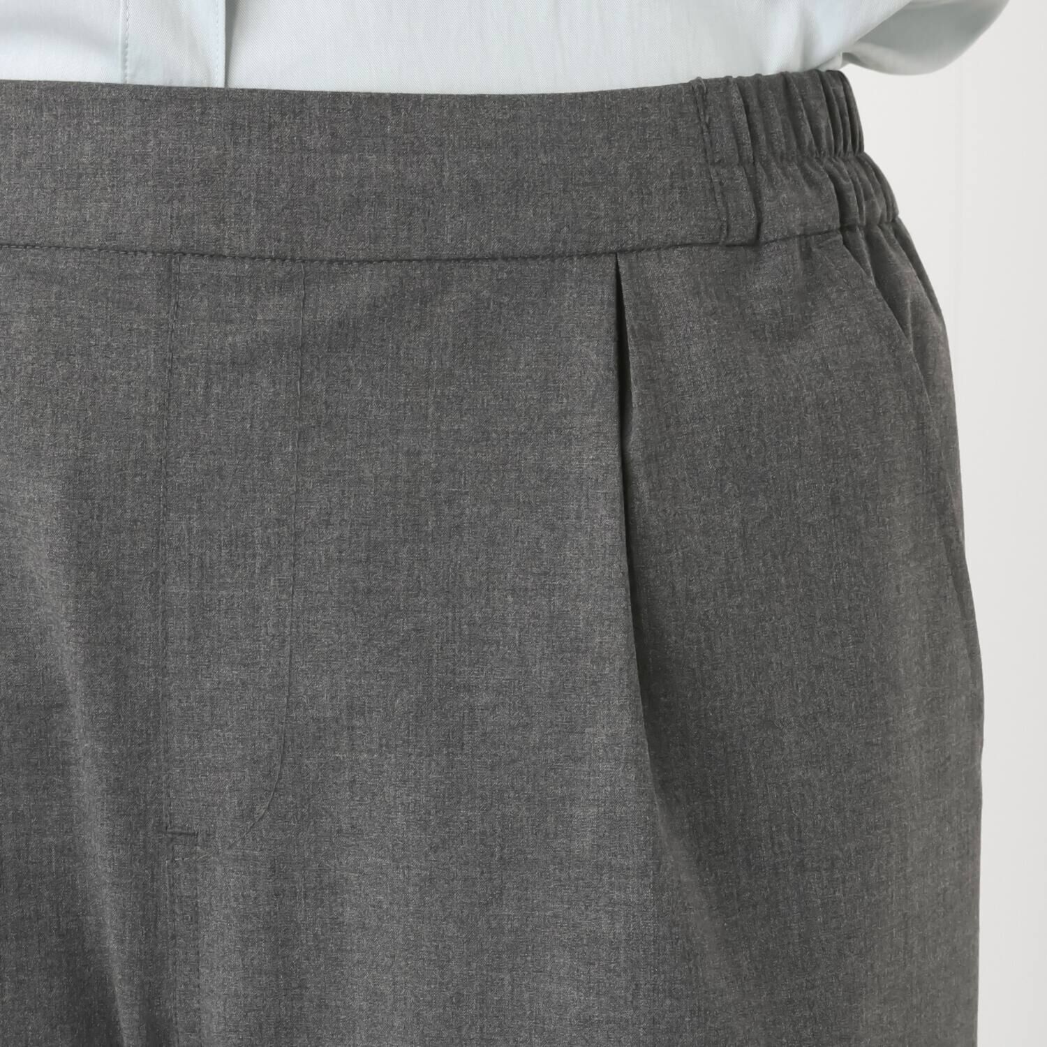 ２１２キッチンストア すらりとラク美 大人上品カーゴパンツ