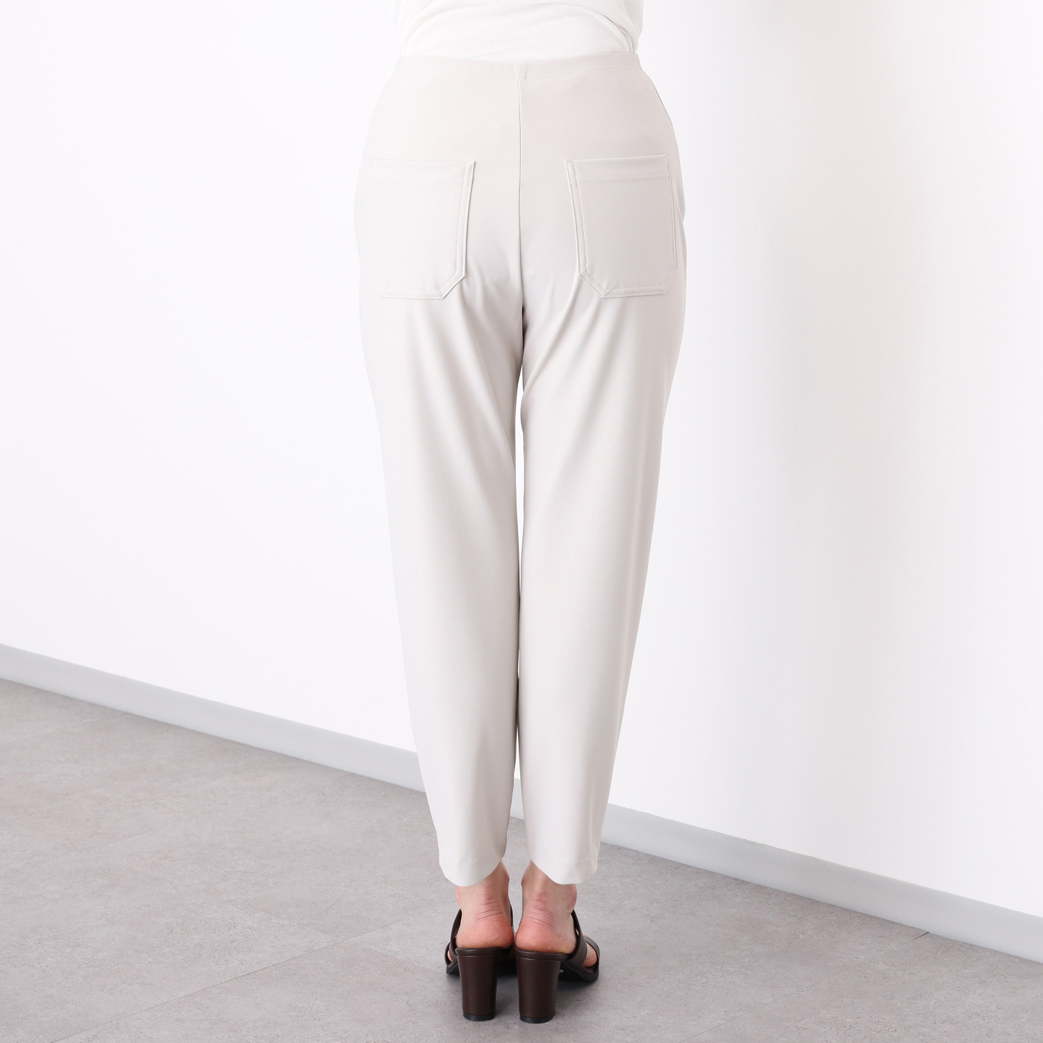 ピーツー 接触冷感・吸水速乾 多機能ストレッチ ゆったりすっきり アンクルパンツ ＜股下６４ｃｍ＞