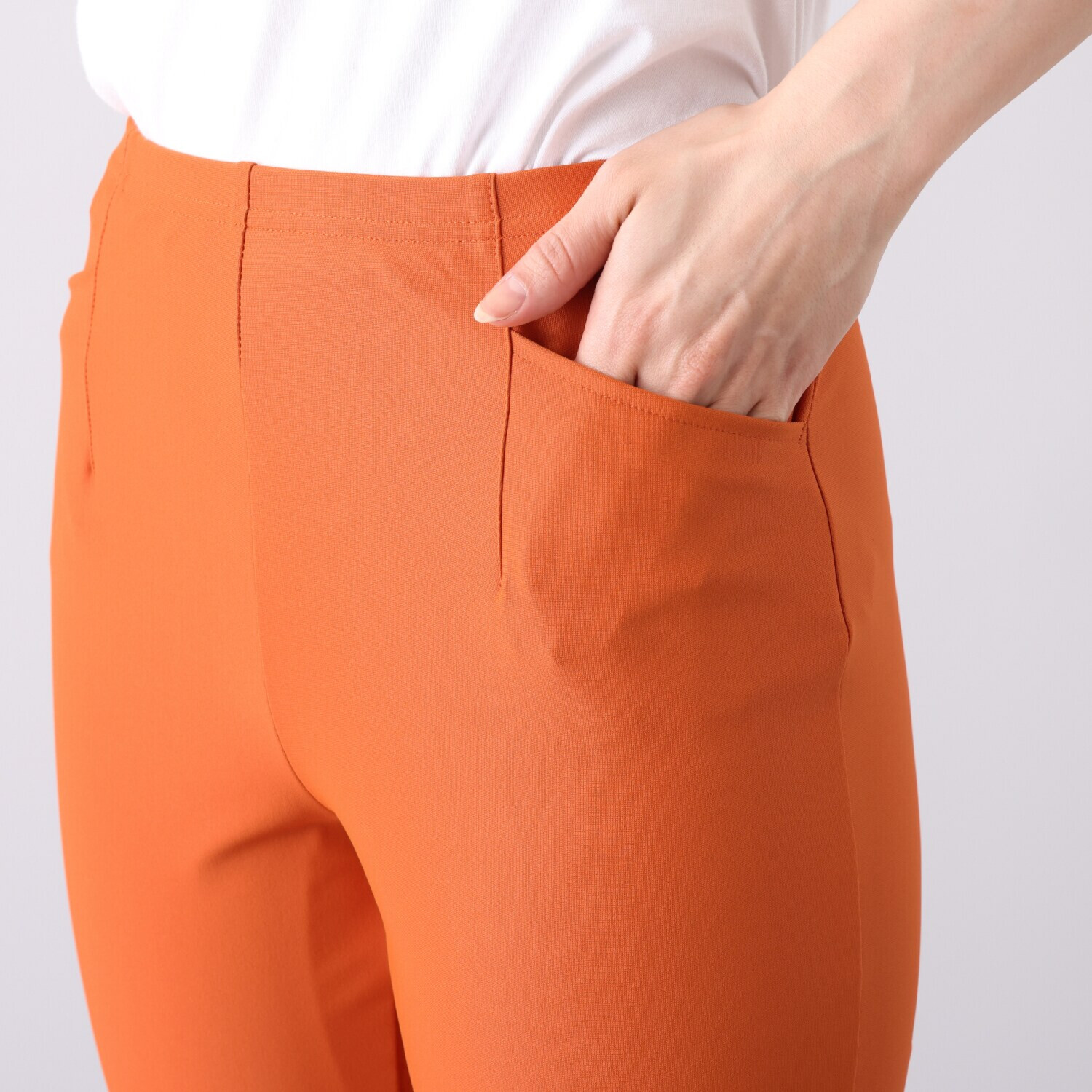 ピーツー 接触冷感・吸水速乾 多機能ストレッチ スリムパンツ ＜股下６４ｃｍ＞