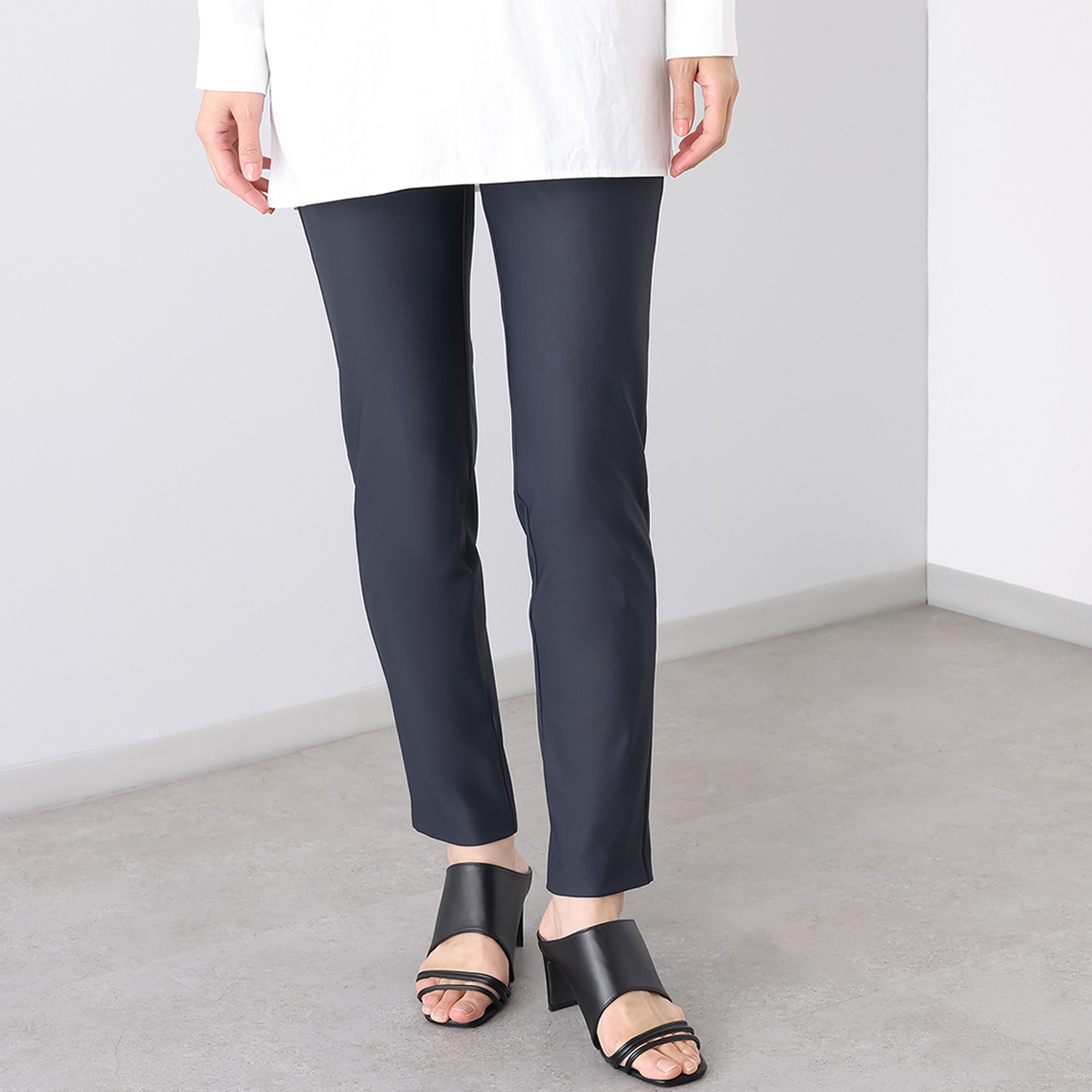 ピーツー 接触冷感・吸水速乾 多機能ストレッチ スリムパンツ ＜股下７２ｃｍ＞