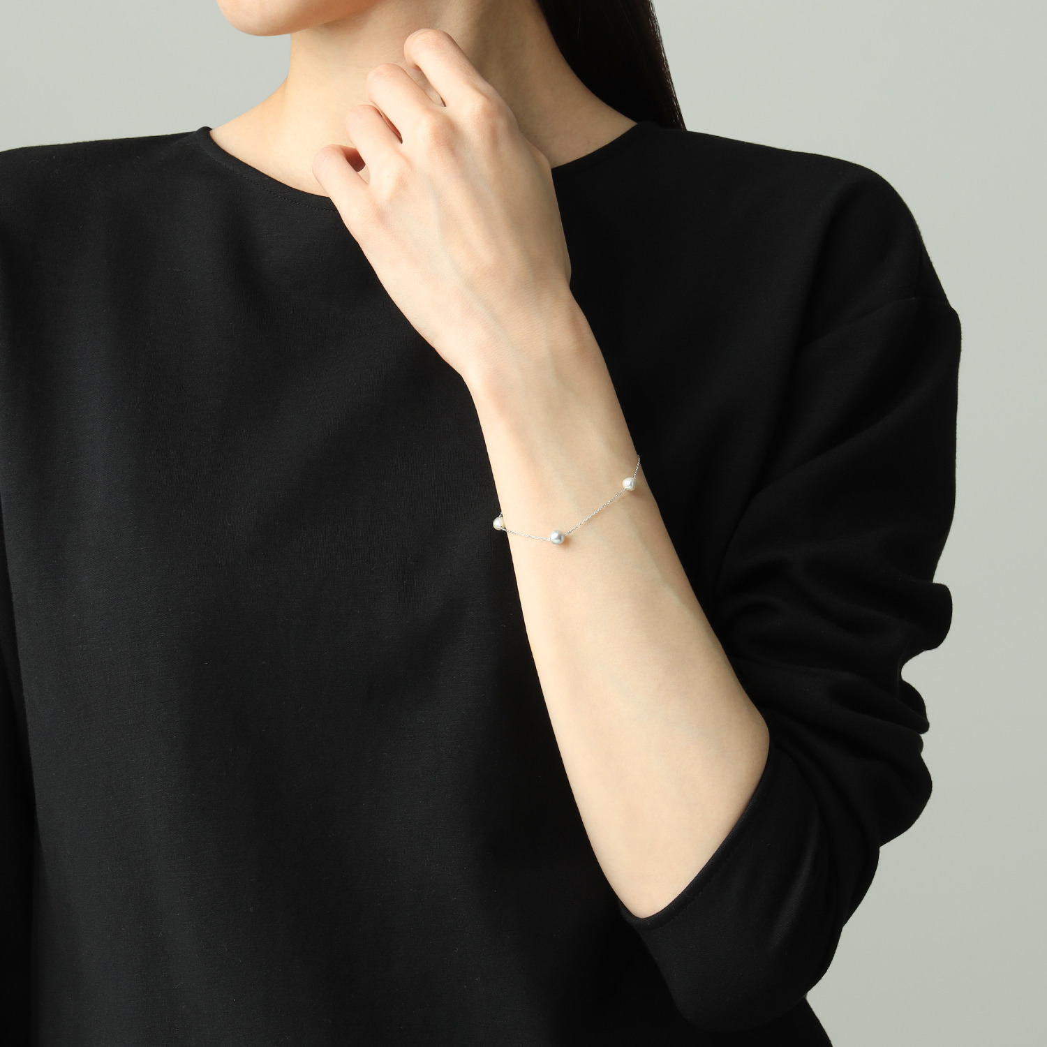 ブーレ シルバー 国産無調色 ナチュラルグレー ベビーアコヤパール ステーションブレスレット