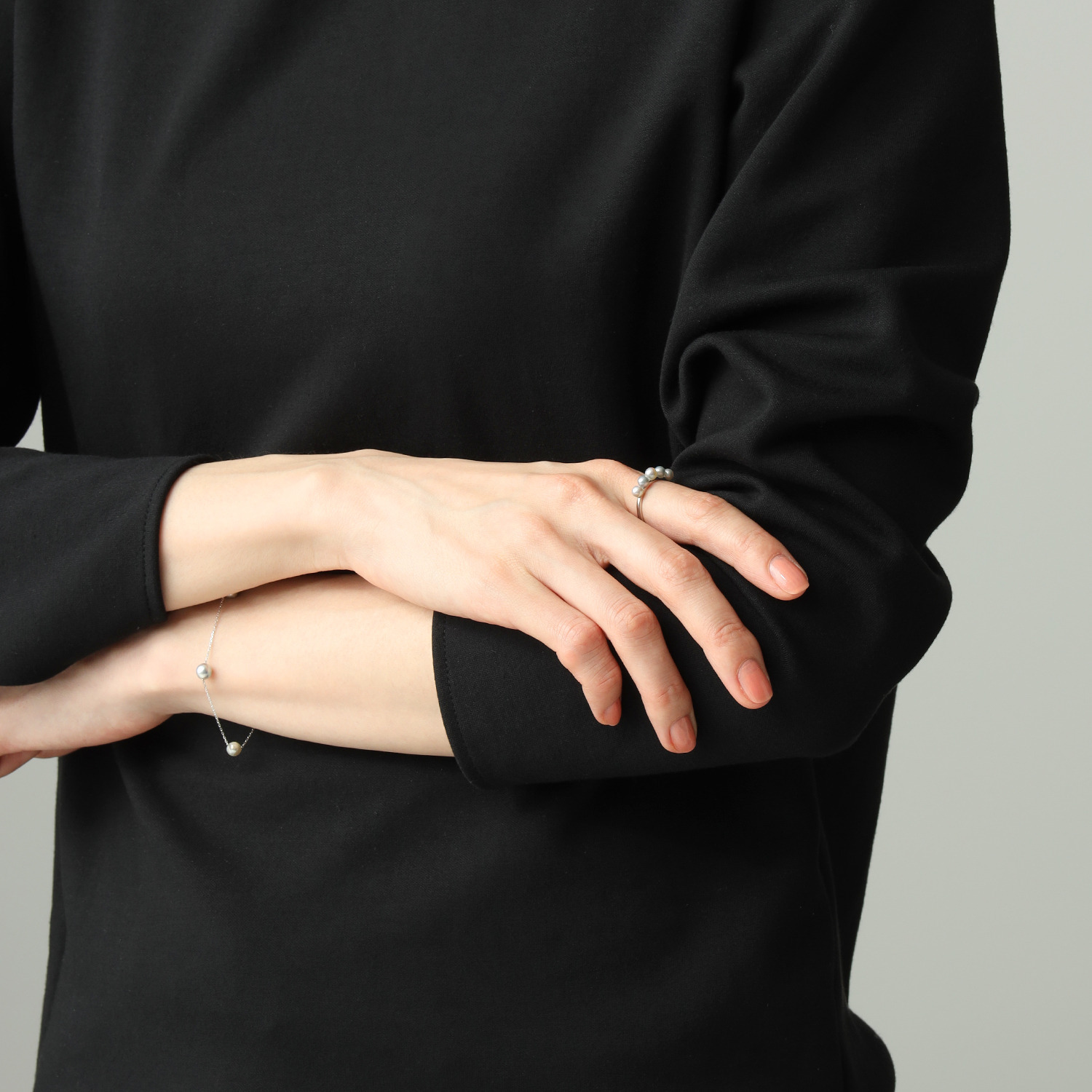 ブーレ シルバー 国産無調色 ナチュラルグレー ベビーアコヤパール ５粒ラインデザインリング