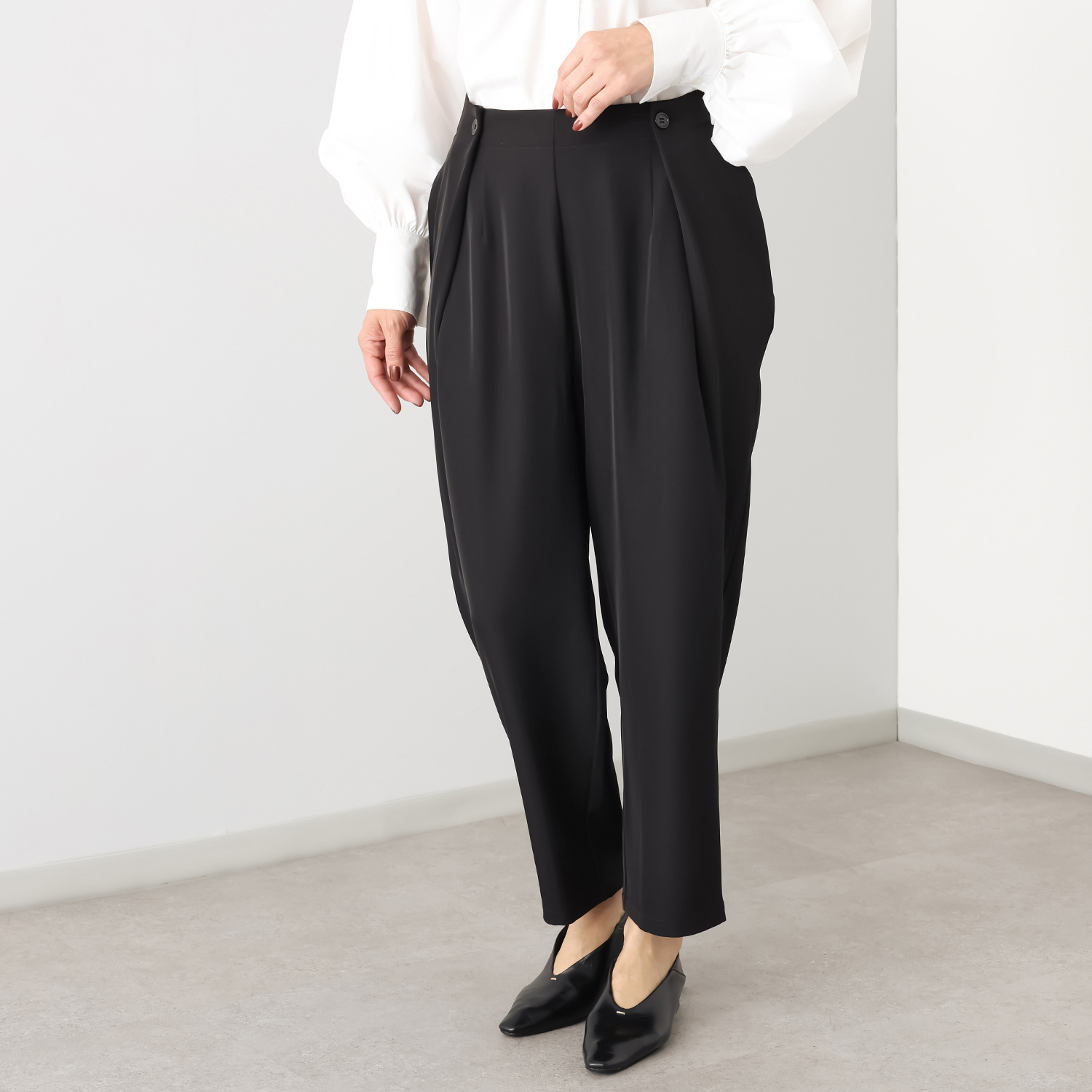 トウキョウストロール 研究してたどり着いた 背中ではく ラップデザインパンツ