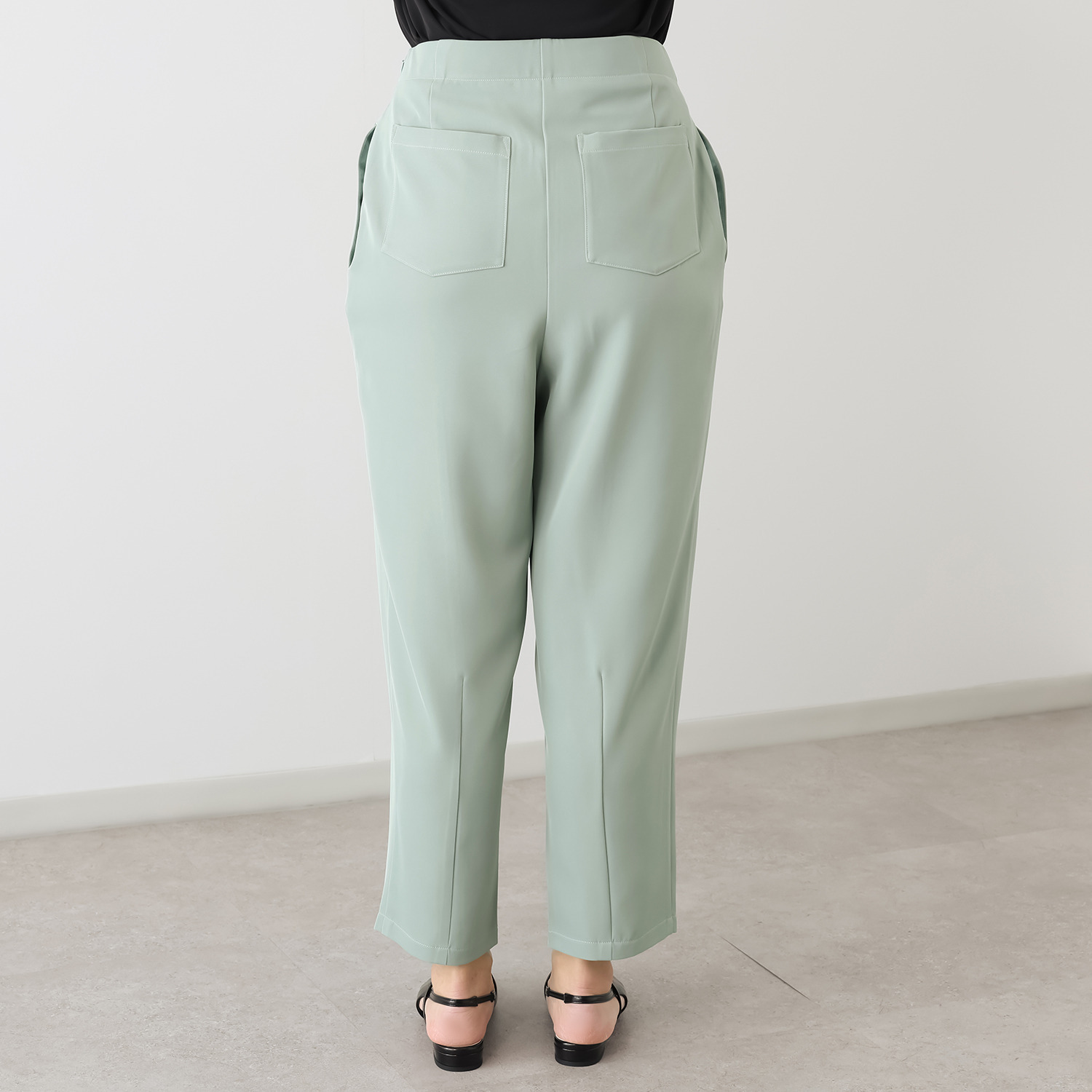 トウキョウストロール 研究してたどり着いた 背中ではく ラップデザインパンツ