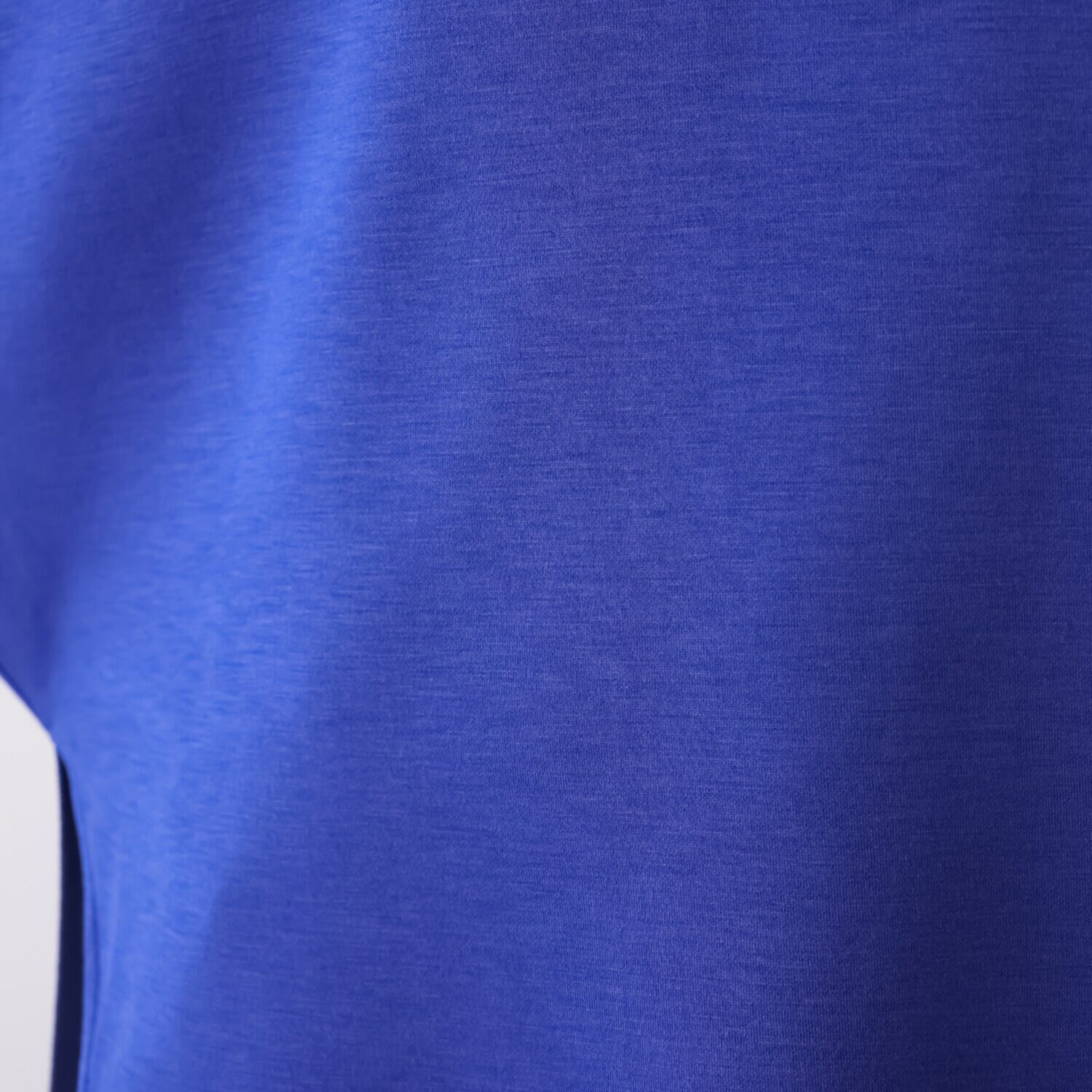 キリ　エ　キリ 後ろリブアクセント プルオーバー