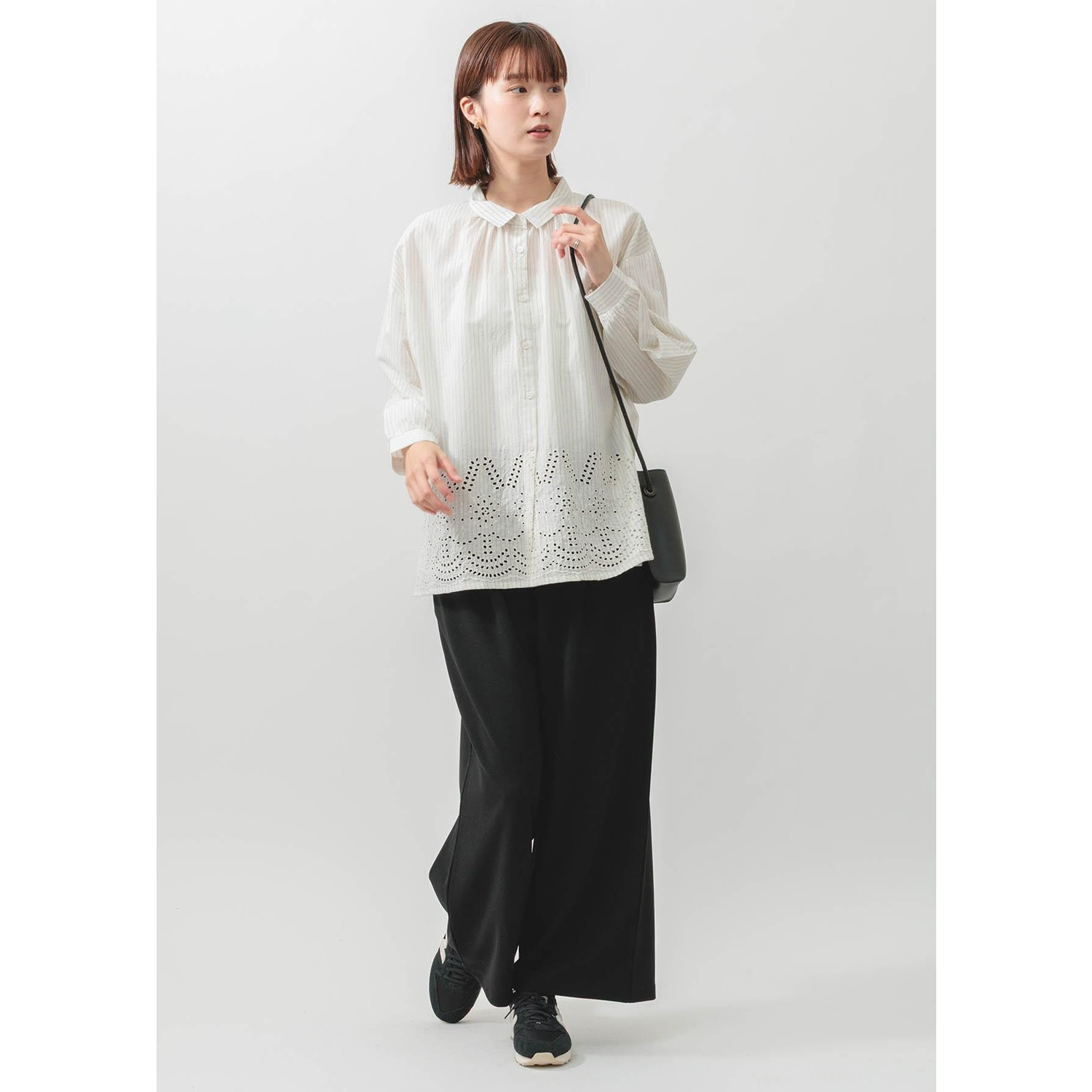 エムエムオー ストライプ 刺しゅうアクセント ブラウス