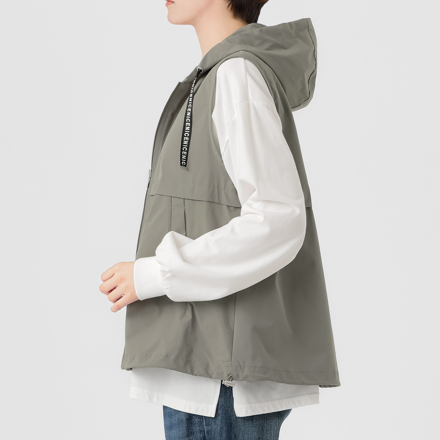 ダジュール フーデッドデザイン ベスト