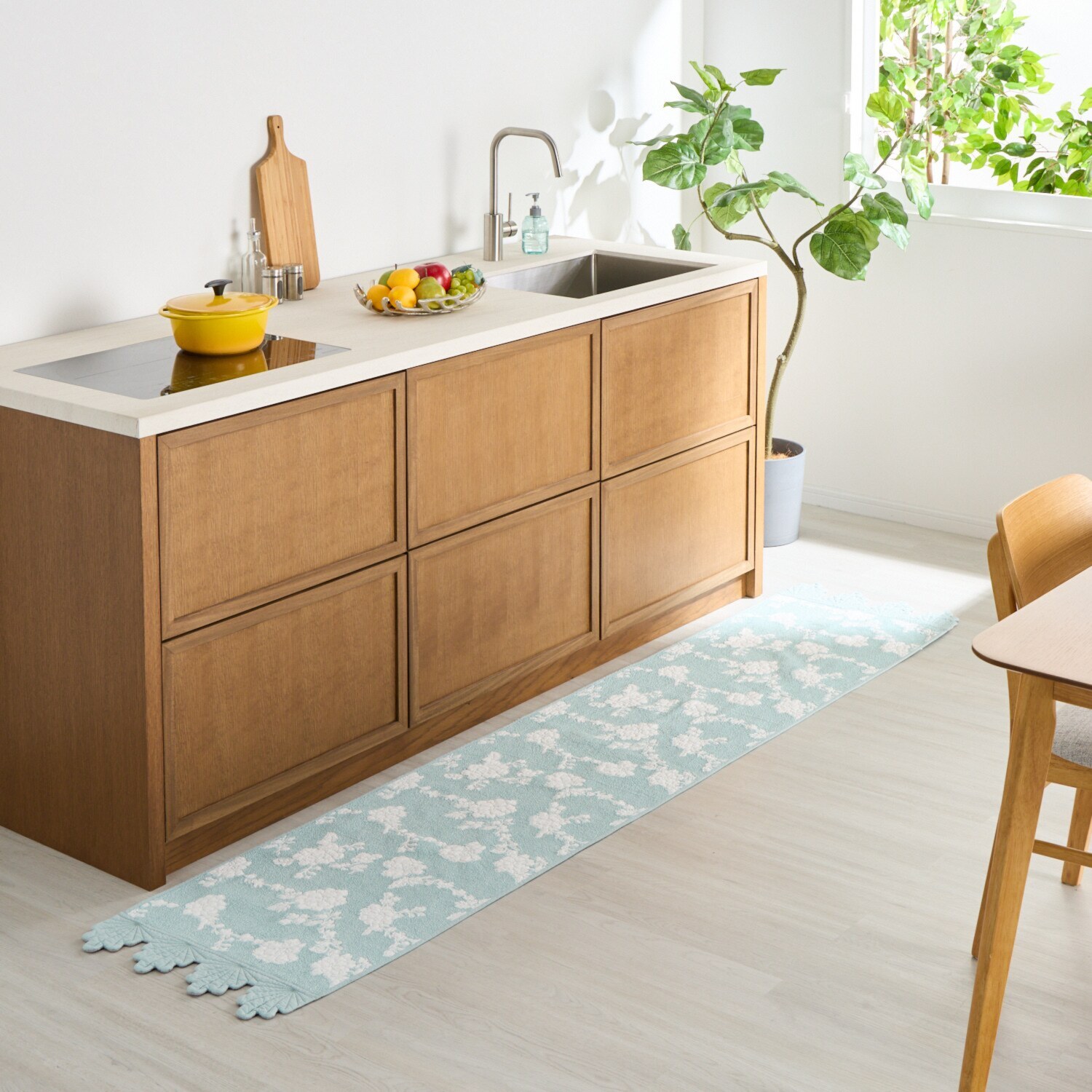 ラ・コトンメルル 綿が気持ちいい マスカットスカラップ キルトロングマット ＜５０×２４０ｃｍ＞