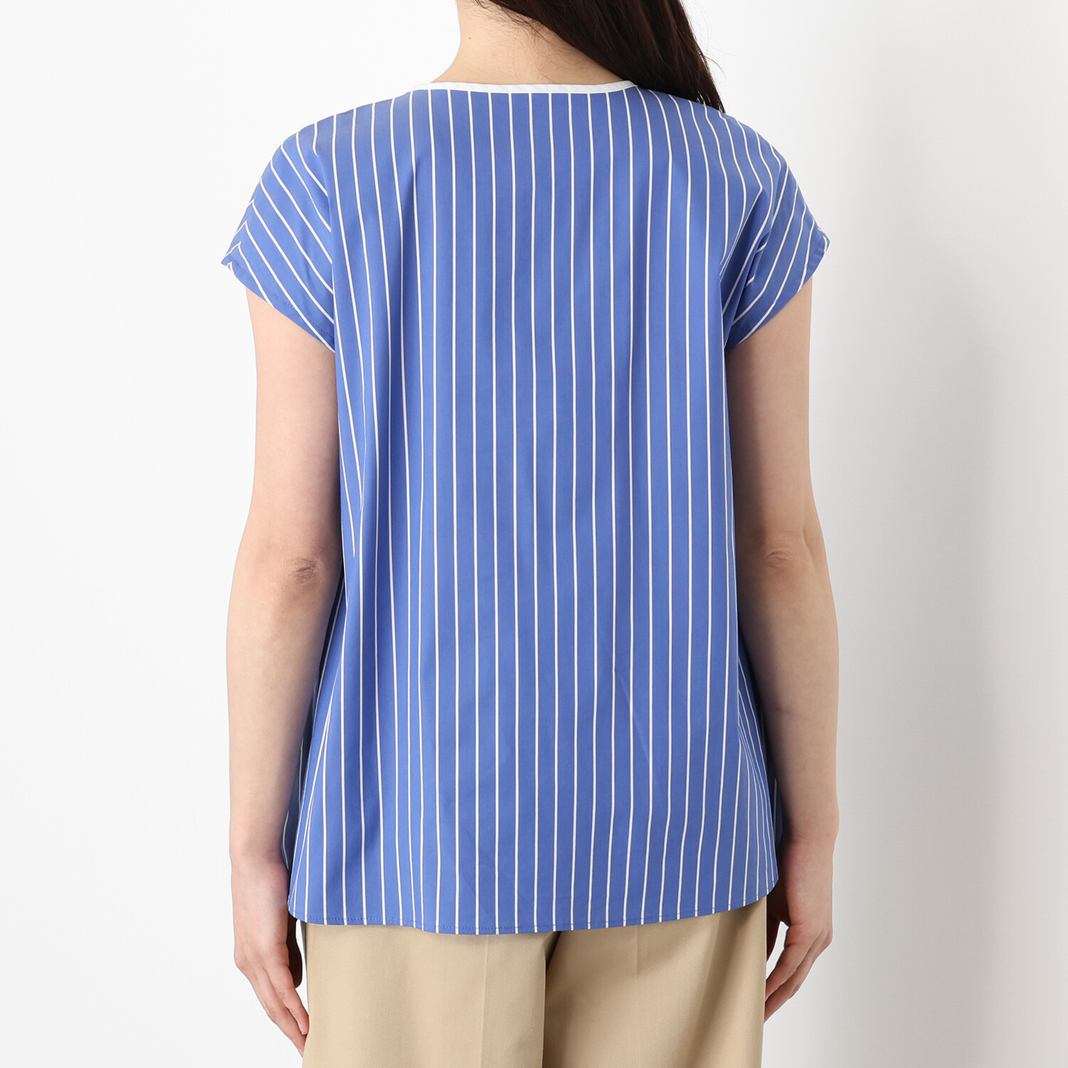 アンリック　オー　ブルー バイカラーで遊ぶ 比翼仕立て 大人なプルオーバー