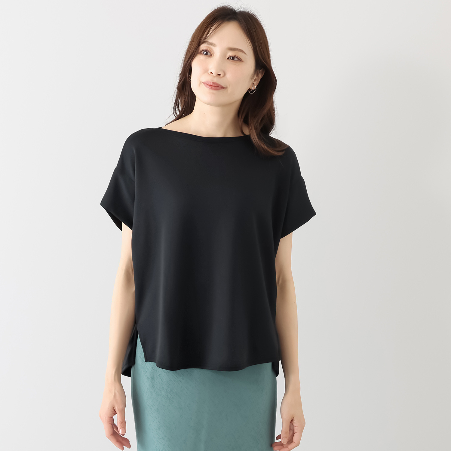 ココンライフ　ドゥ ＵＶカット サラッとモダール混 変形スリーブ デザインプルオーバー