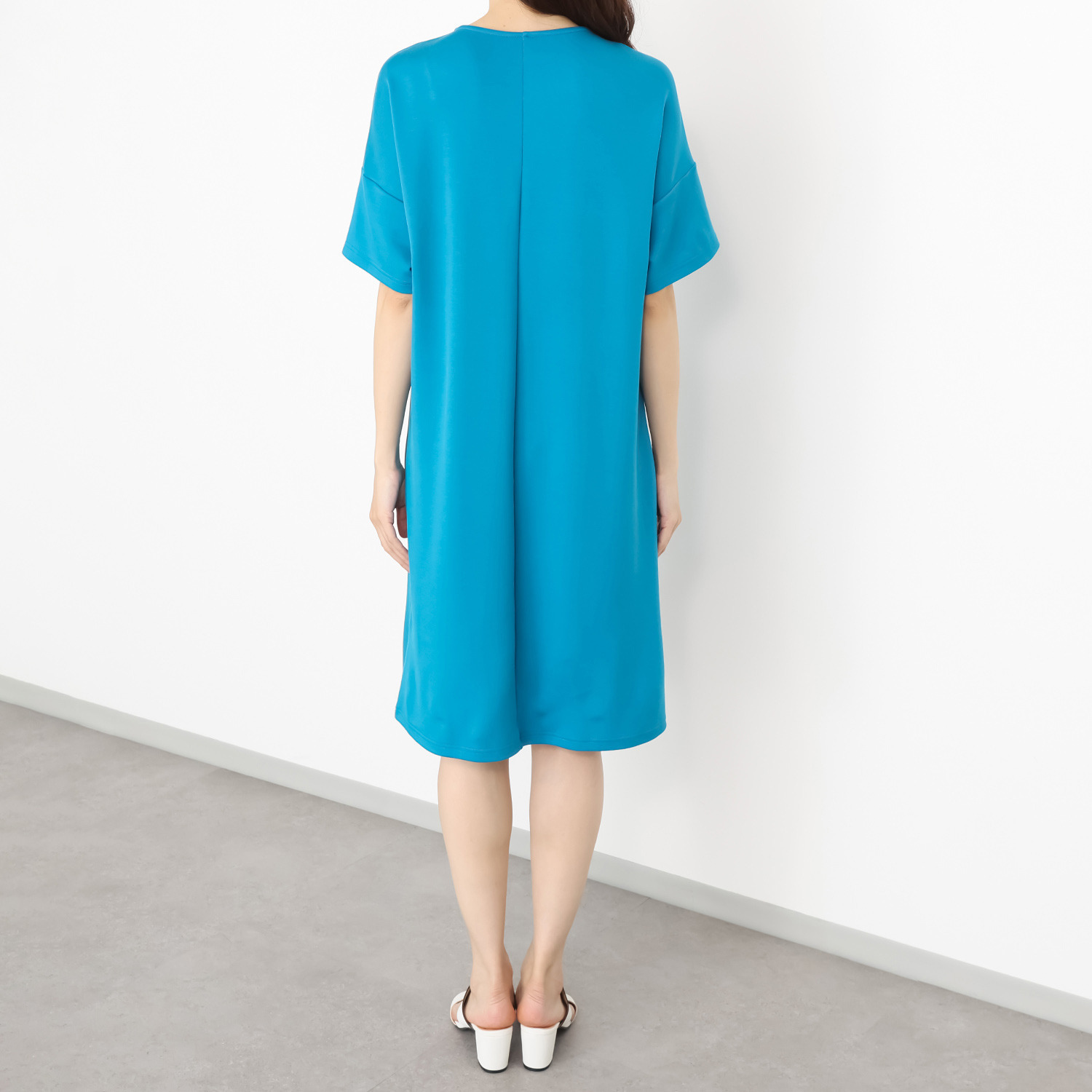 ココンライフ　ドゥ ＵＶカット サラッとモダール混 ドルマンスリーブ風 フロントタックワンピース