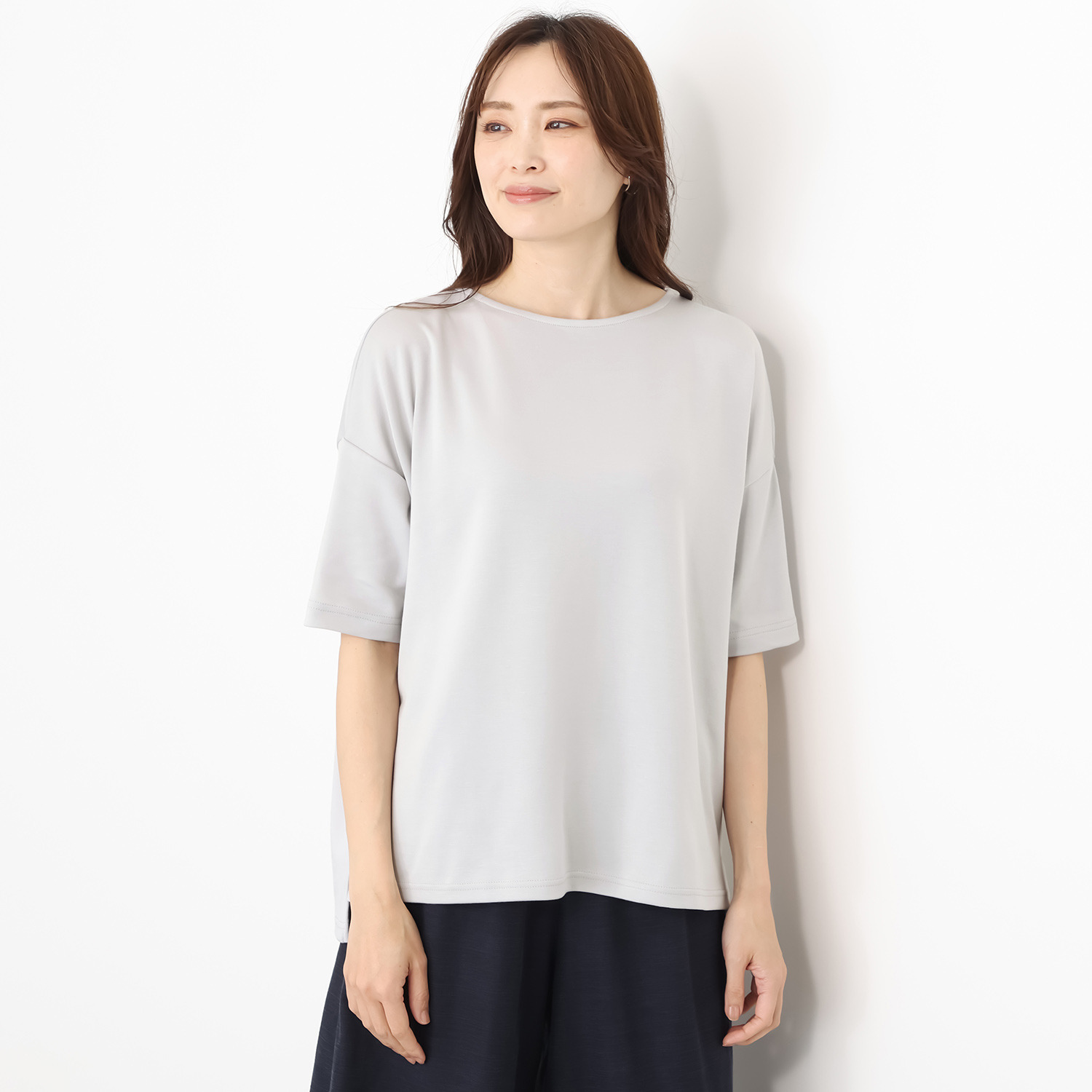 ココンライフ　ドゥ ＵＶカット サラッとモダール混 アシンメトリーヘム ビッグシルエットＴシャツ