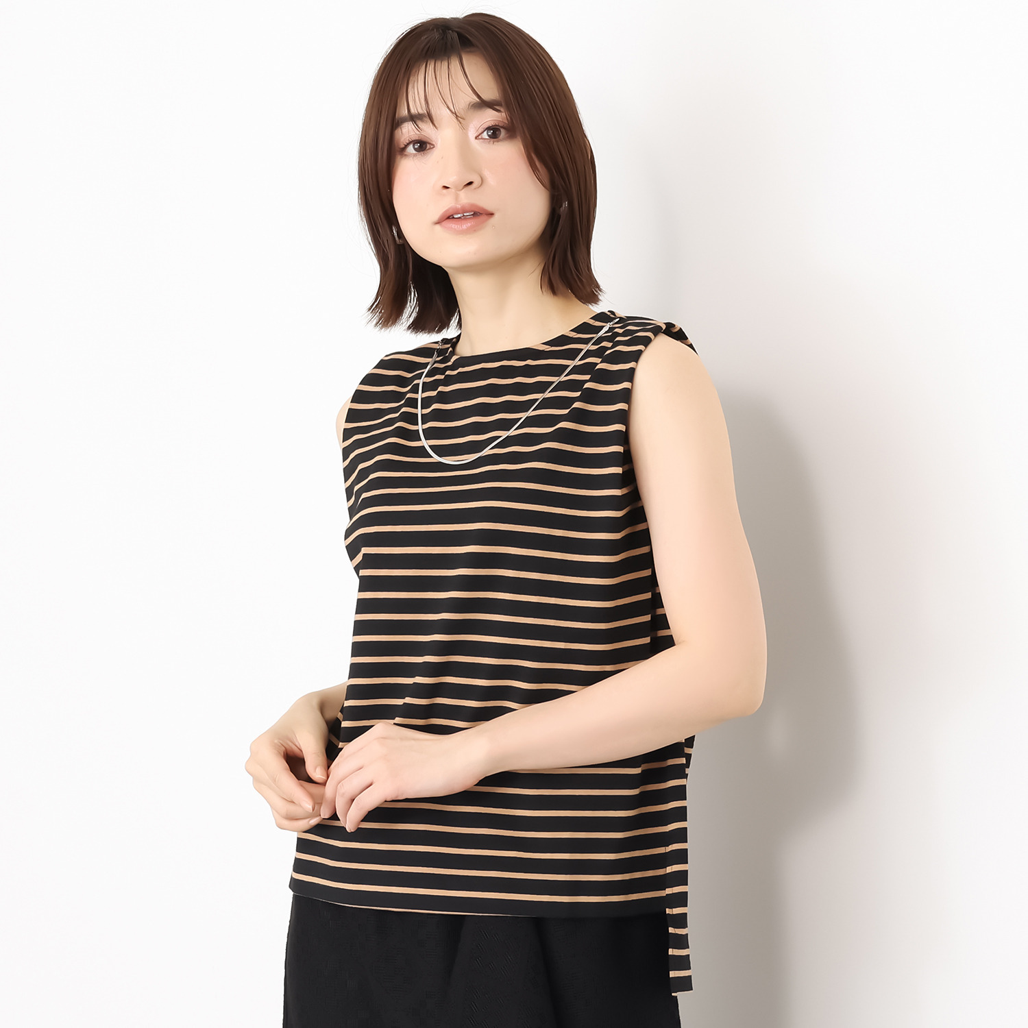 マチュート 着るだけで華やぐ ネックレスモティーフ付 美人カットソー ＜ボーダー柄＞