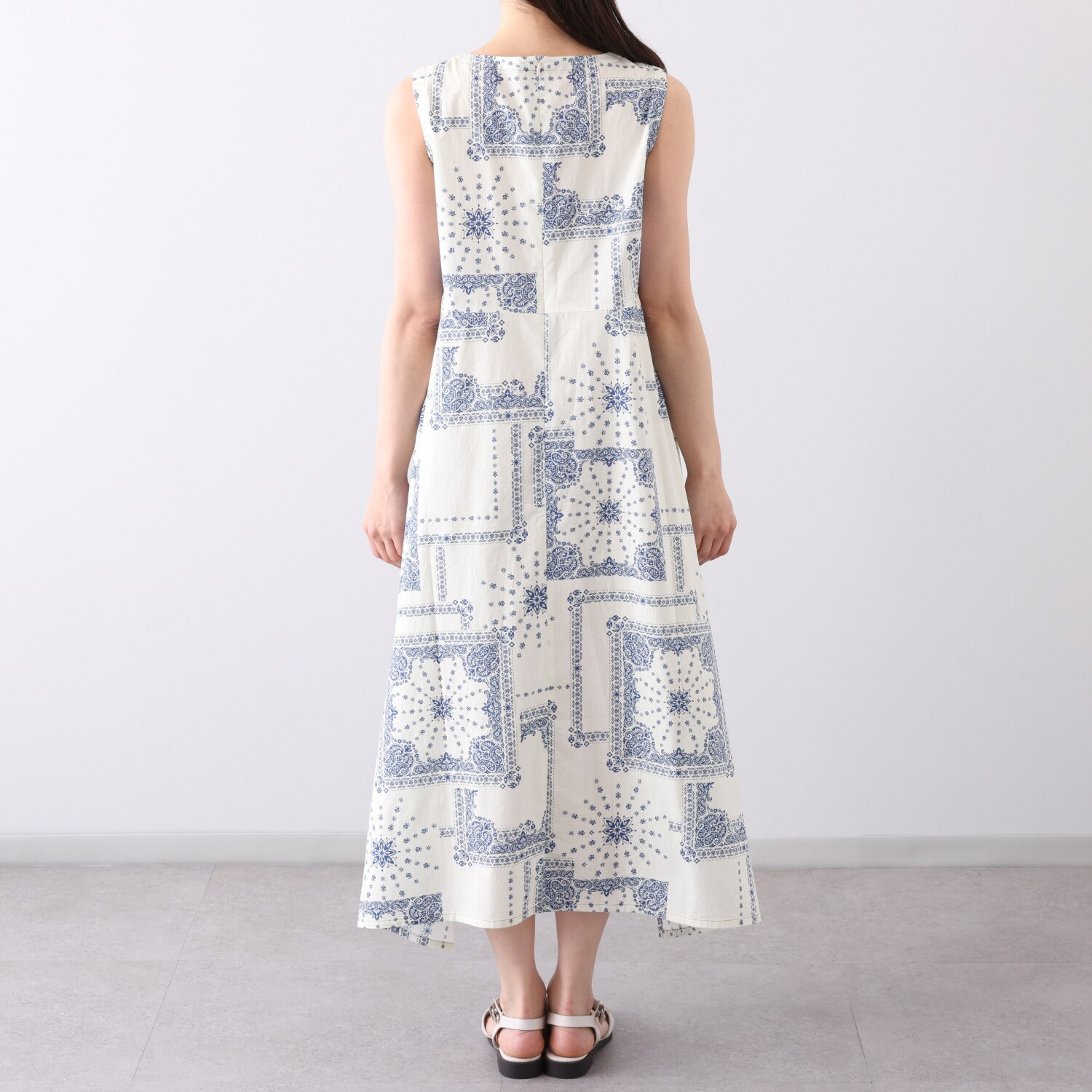 ハヤマ　ブリーズ パネル柄風 デジタルプリント ワンピース