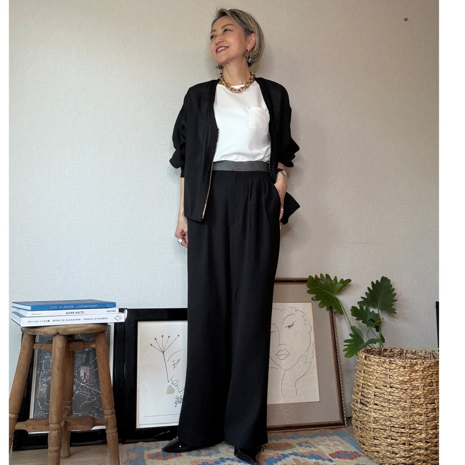 ラ　ヴァーグ　デトワール さらりとした麻のような 清涼感ある素材 大人のワイドシルエット ウエストバイカラー リラックスパンツ