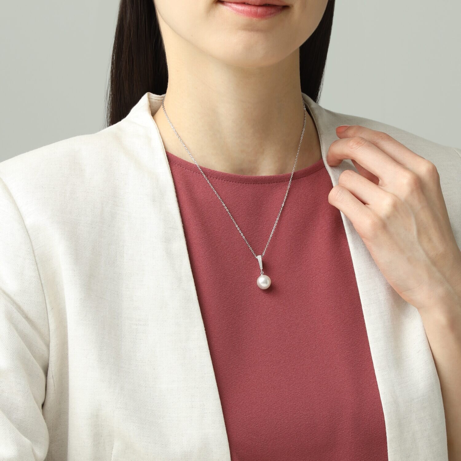 宇和海パール シルバー １０ｍｍＵＰ 宇和海産越物 無調色アコヤパール＆ＣＺ ペンダント