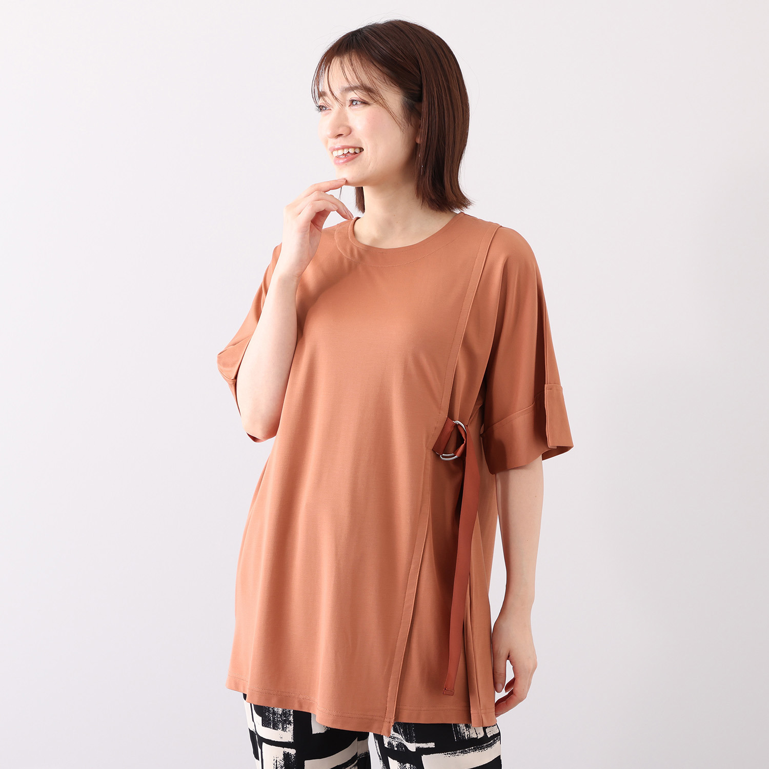 フーア サイドテープベルテッド ロングプルオーバー