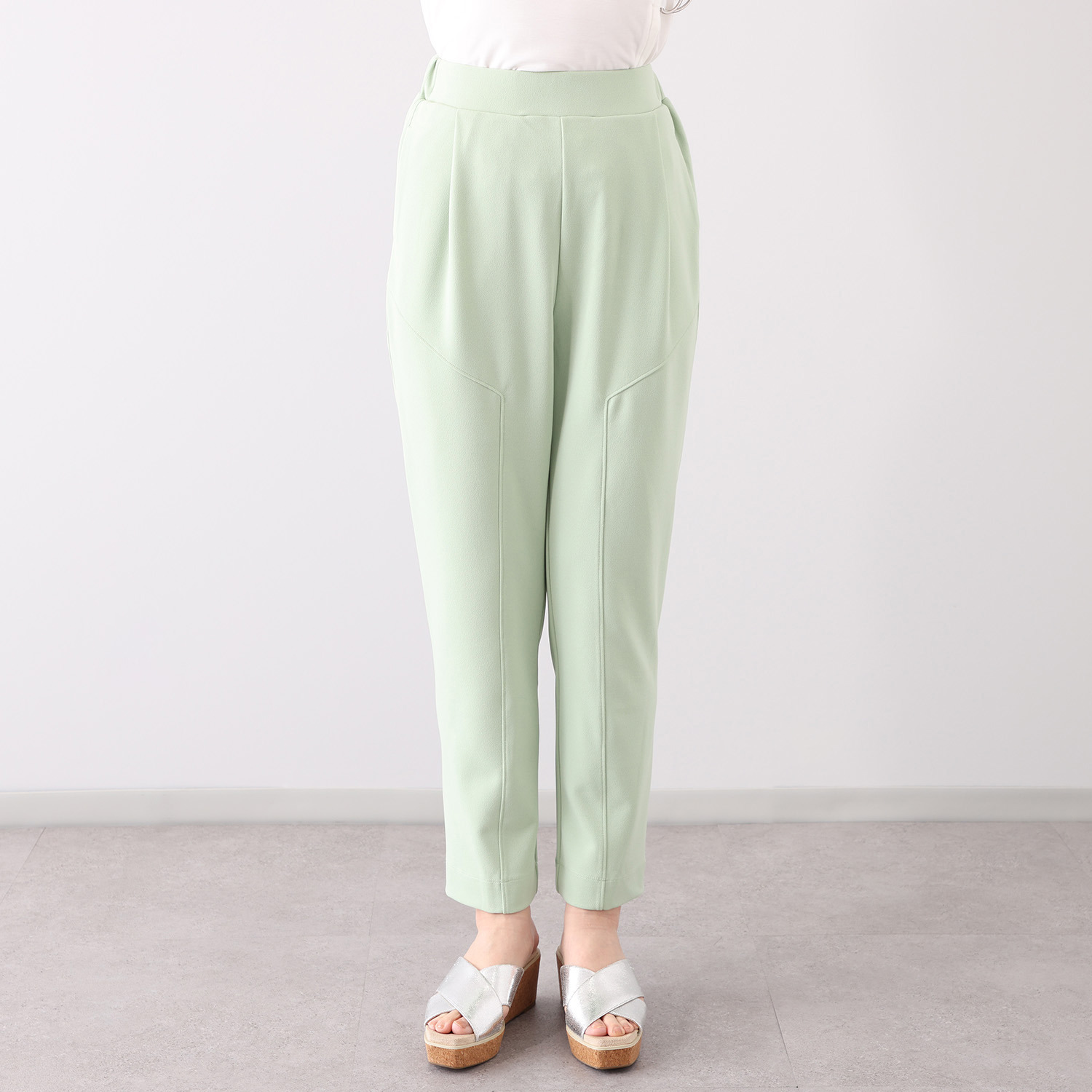 フーア パネルライン ストレッチジャージー テーパードパンツ