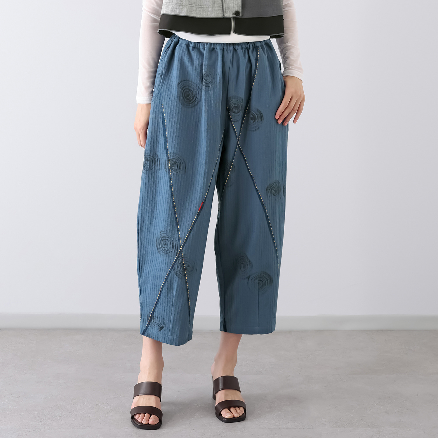 創作りょう うずまき柄 刺し子パンツ