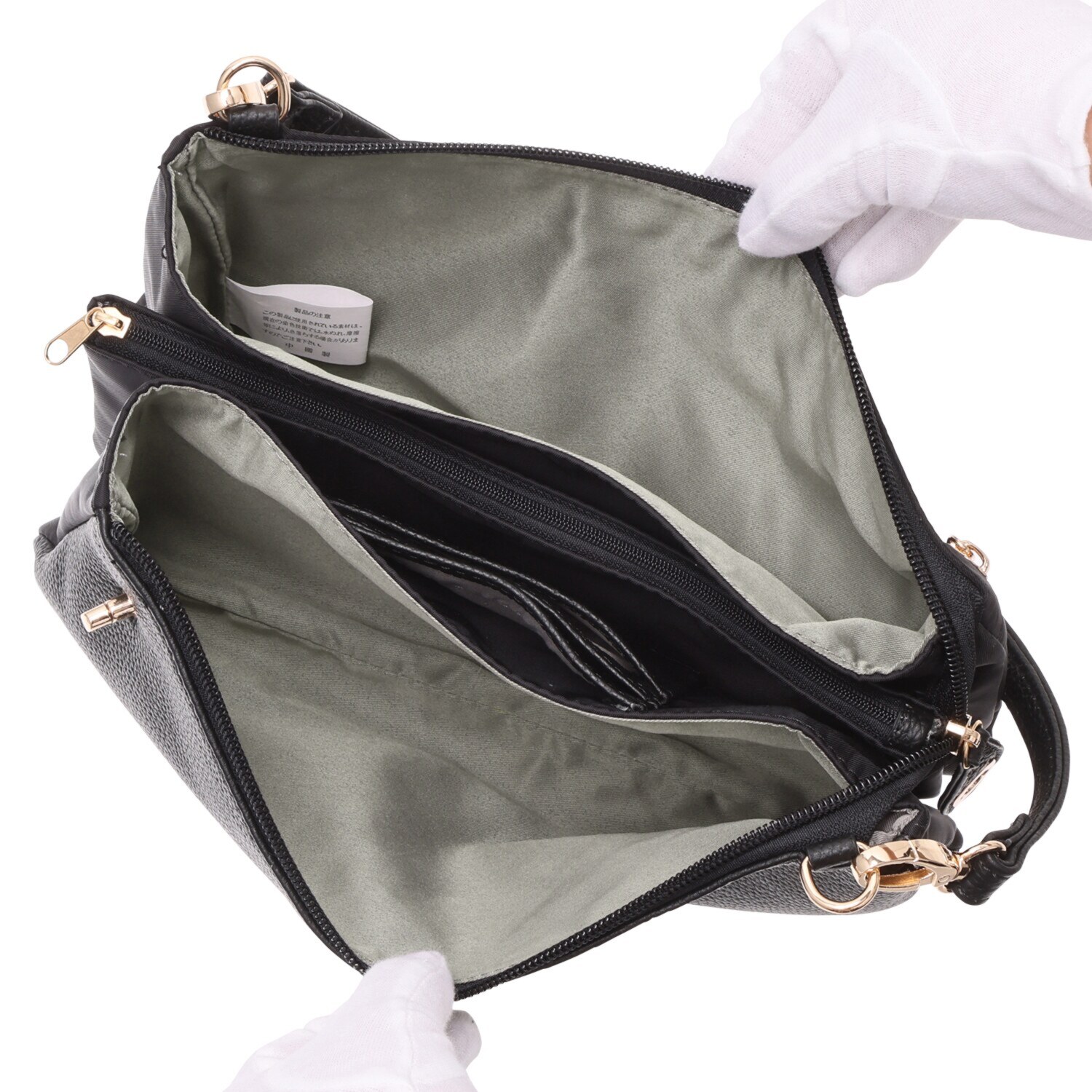 プラスステラ 牛革＆はっ水素材 前後どちらでも使える！ ショルダーバッグ