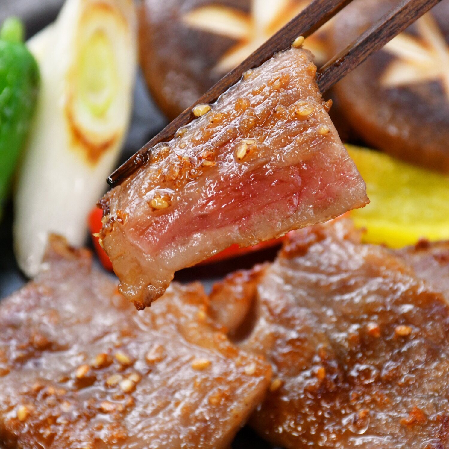 焼肉大貫 秘伝のごまだれ！ 黒毛和牛極厚焼肉