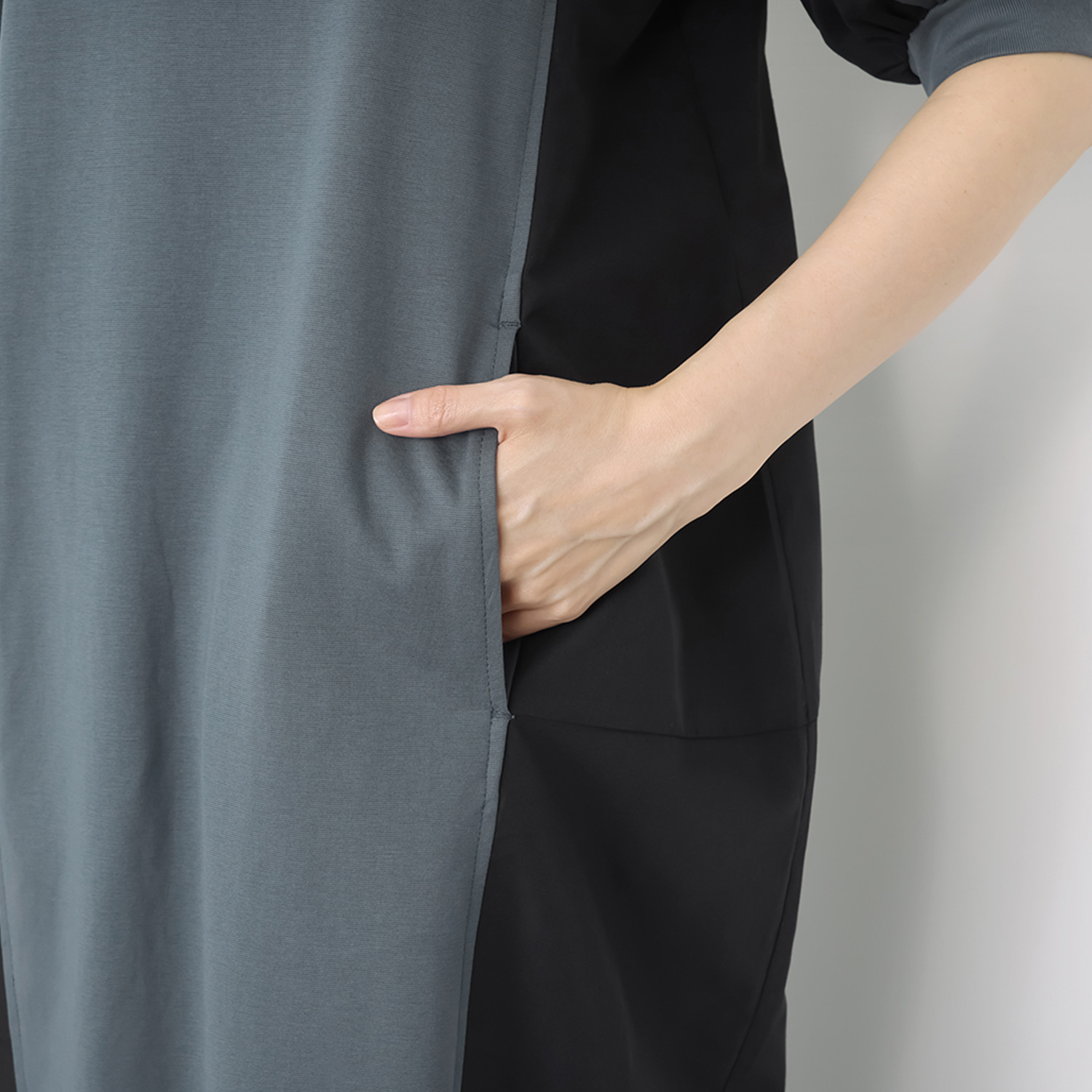 ノアールセレニテ １枚で決まる モード感のある ワンピース
