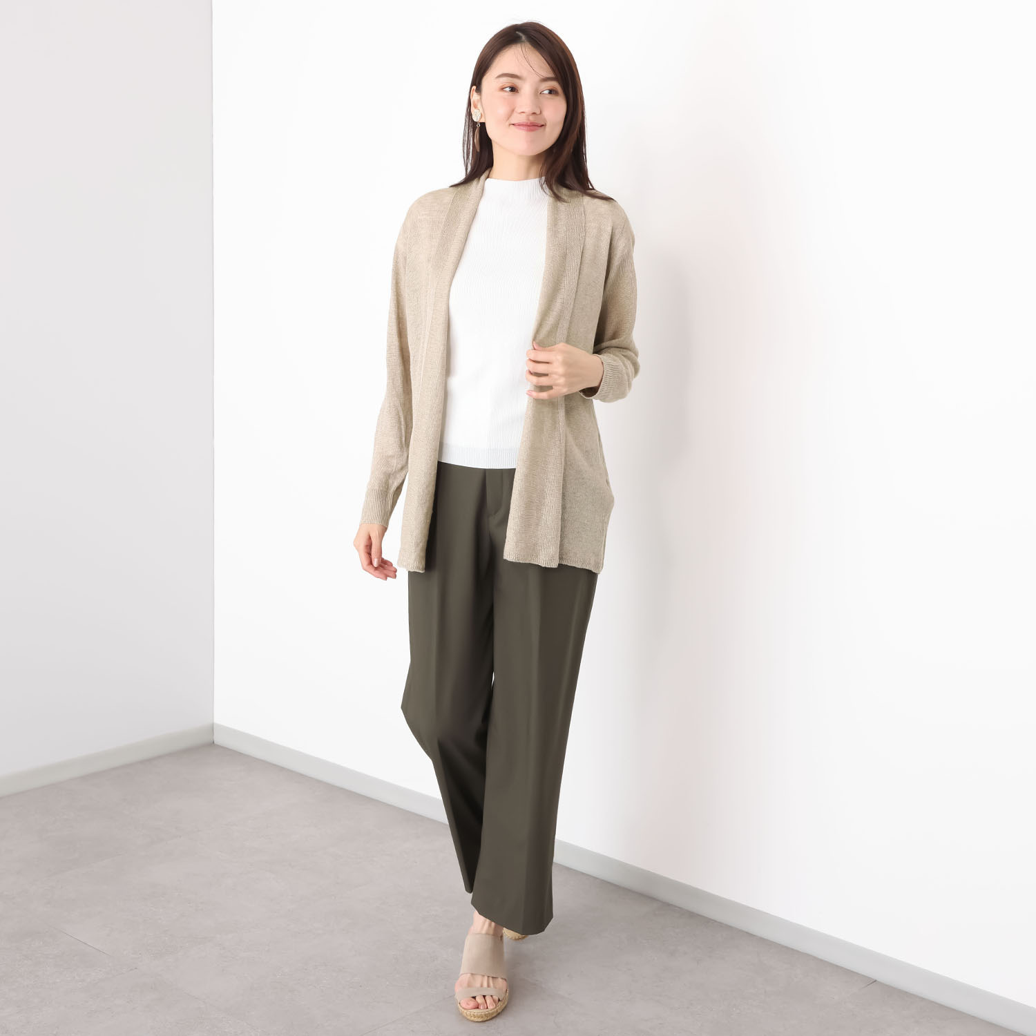 スピンブルー イタリア・ リニフィッチオ社製 蘇った奇跡のリネン トッパーカーディガン