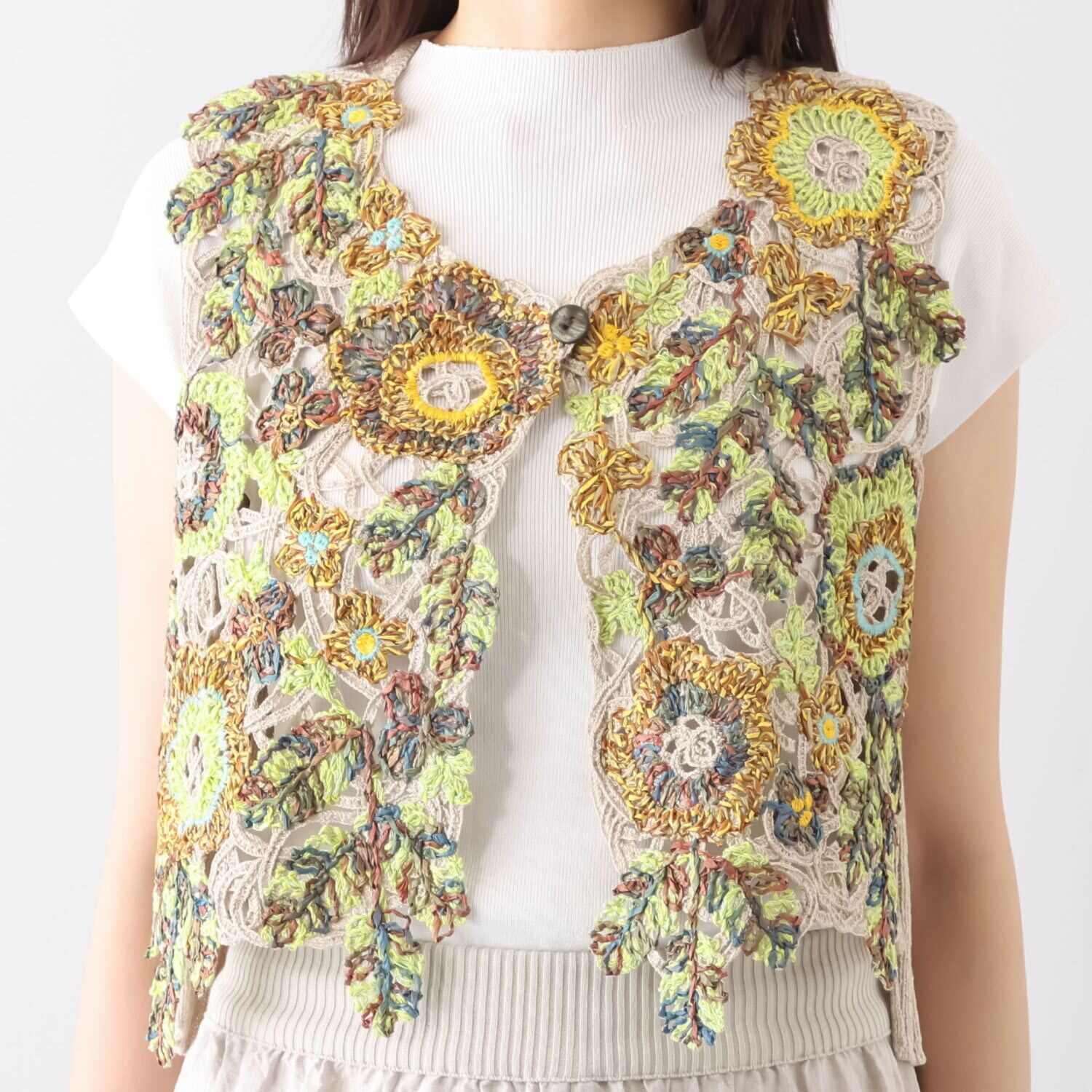 エム　アンド　キョウコ 刺しゅうベスト