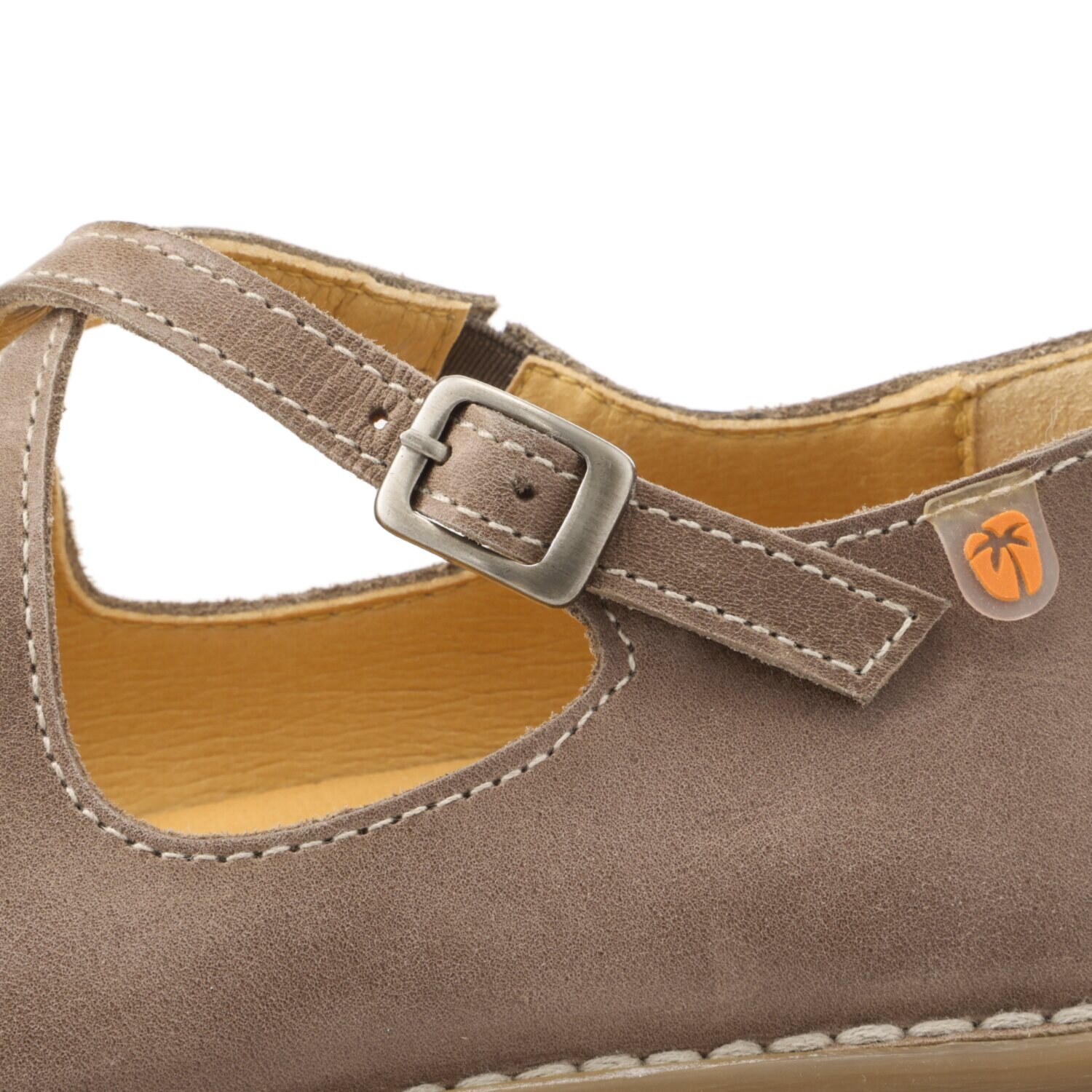 ジャングラ ＜スペイン製＞ 軽量快適 牛革カジュアルシューズ