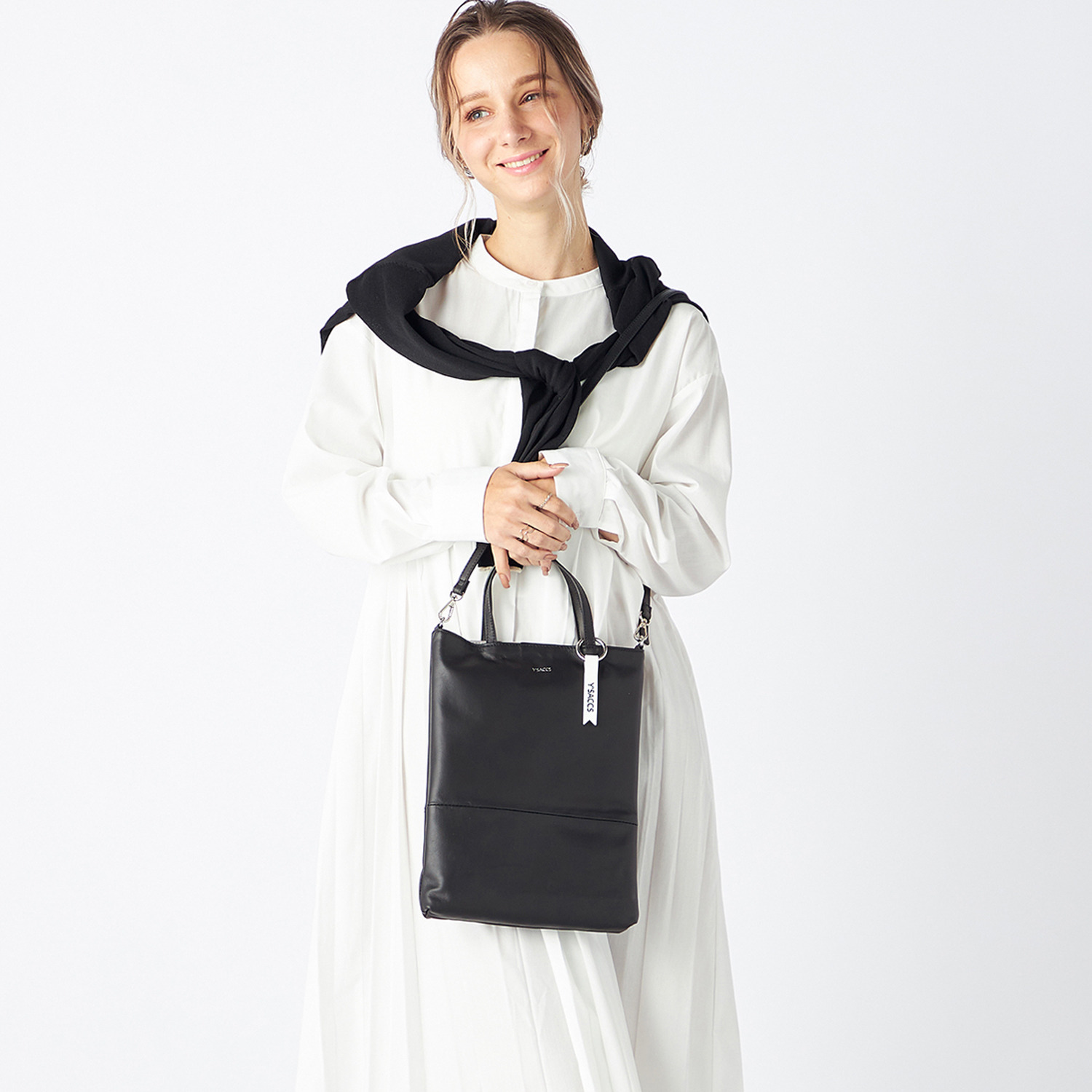 イザック ブランド誕生４０周年 プレミアムモデル シープレザー ダブルストラップ スマートトートバッグ