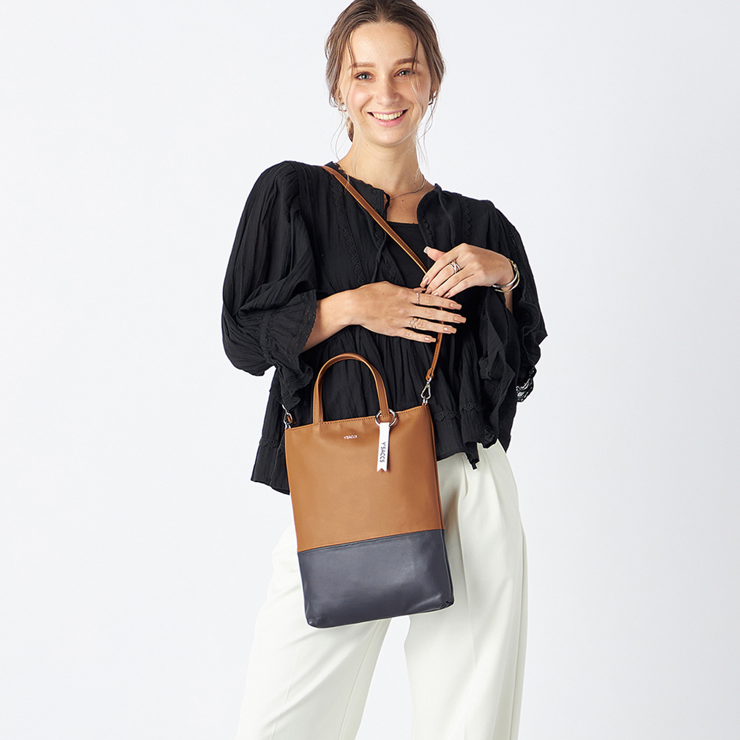 イザック ブランド誕生４０周年 プレミアムモデル シープレザー ダブルストラップ スマートトートバッグ