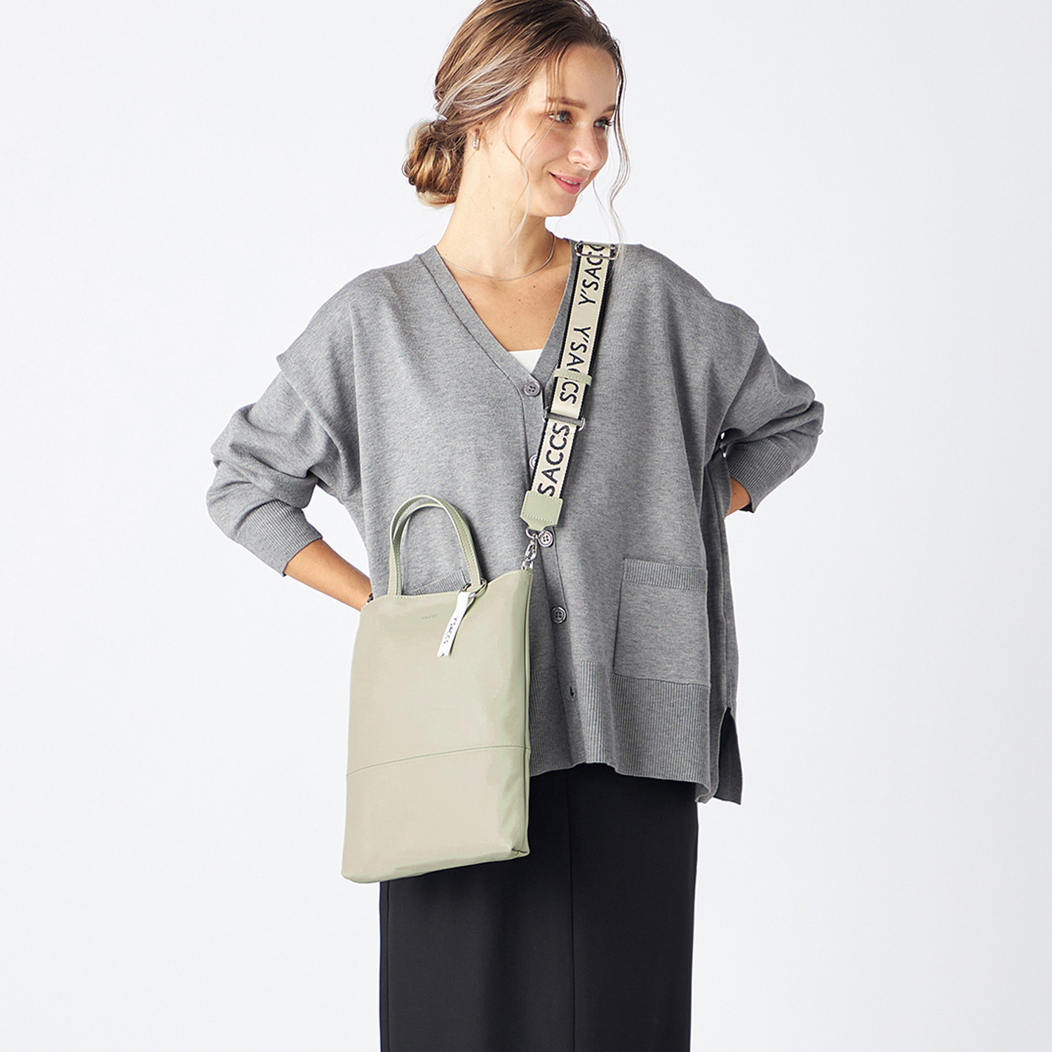 イザック ブランド誕生４０周年 プレミアムモデル シープレザー ダブルストラップ スマートトートバッグ