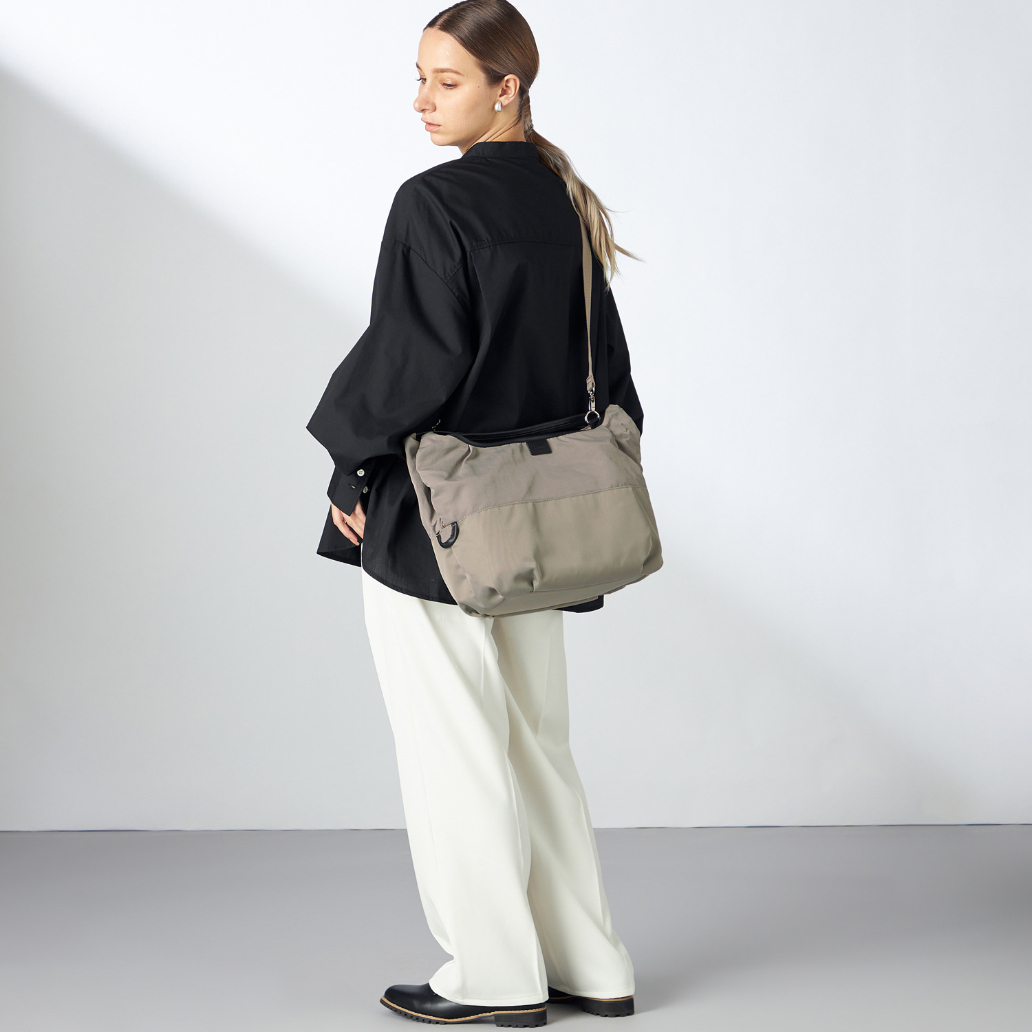 イザック ブランド誕生４０周年 復刻モデル はっ水 ワッシャーナイロンコンビ ２ウェイ ラウンドトートバッグ