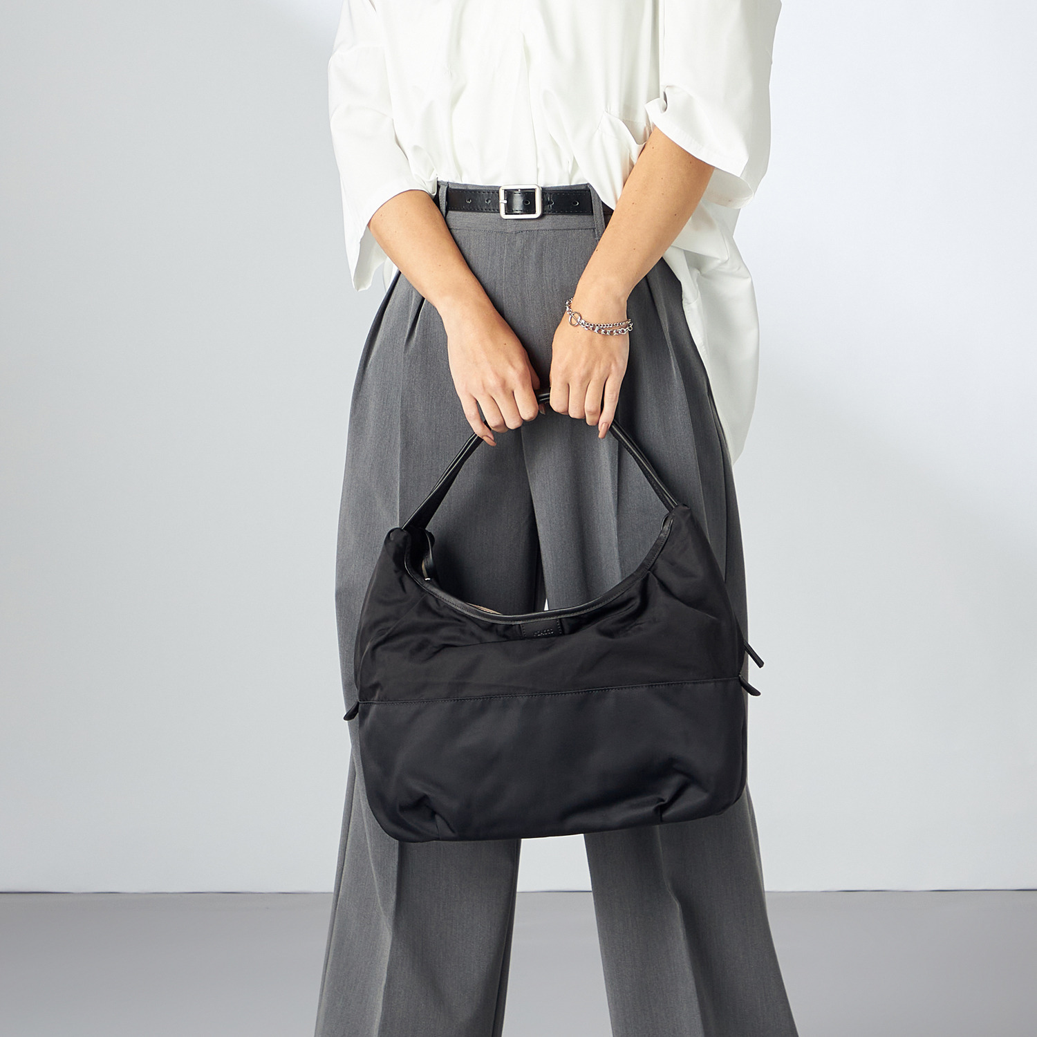 イザック ブランド誕生４０周年 復刻モデル はっ水 ワッシャーナイロンコンビ ２ウェイ ラウンドトートバッグ