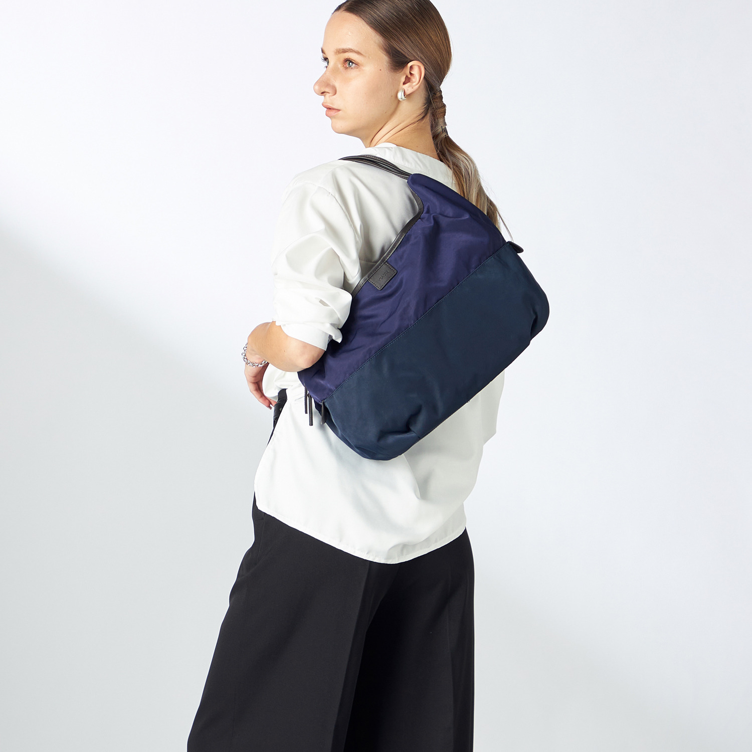 イザック ブランド誕生４０周年 復刻モデル はっ水 ワッシャーナイロンコンビ ２ウェイ ラウンドトートバッグ