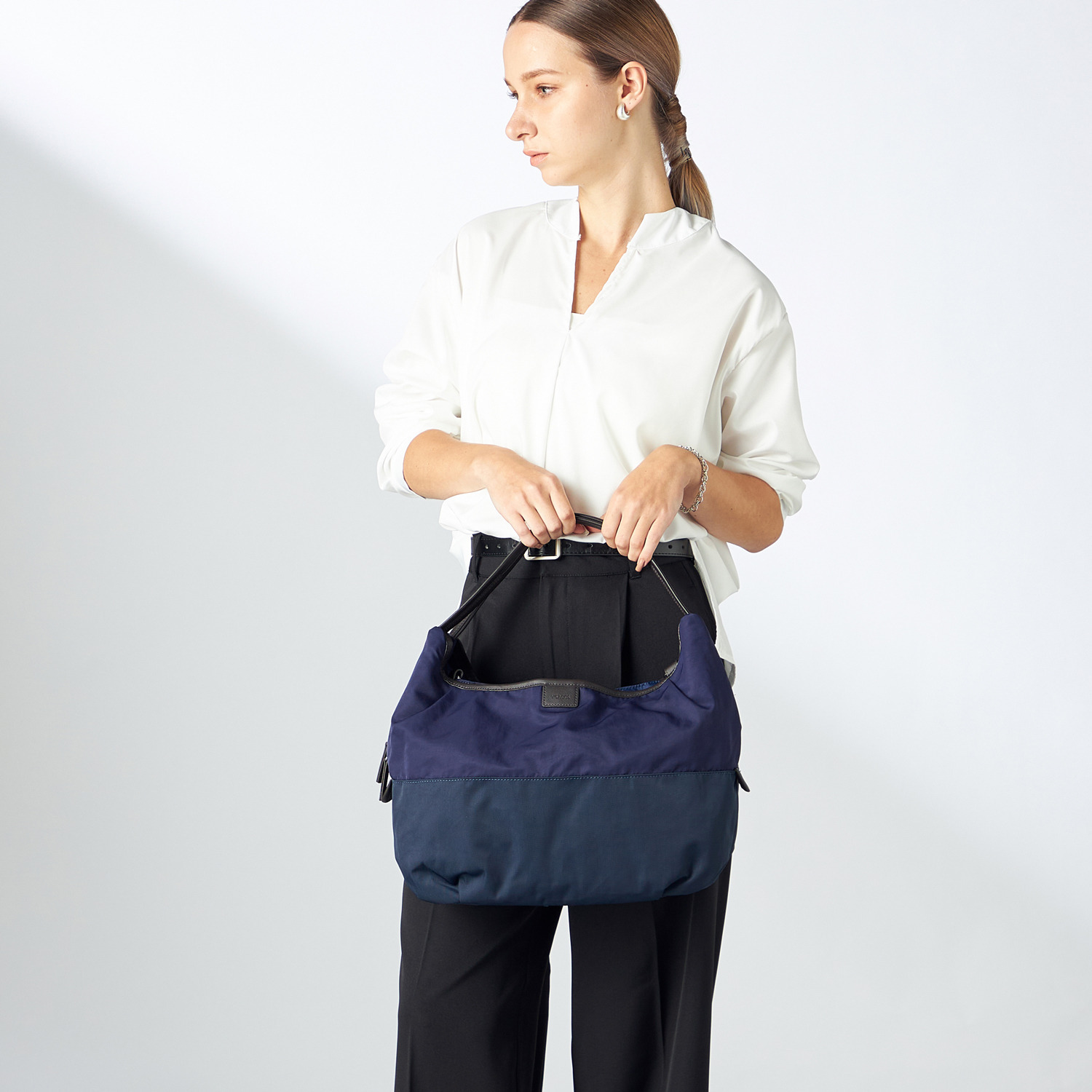 イザック ブランド誕生４０周年 復刻モデル はっ水 ワッシャーナイロンコンビ ２ウェイ ラウンドトートバッグ