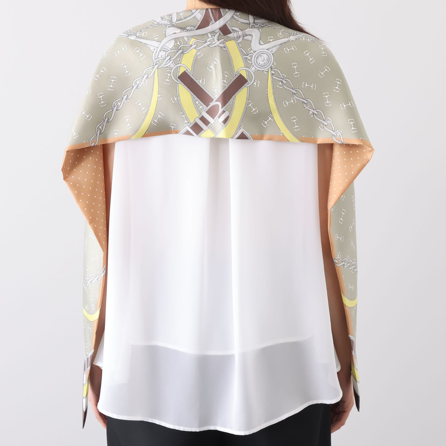 アズイズ　ビーマイセルフ バイ　ネイチャーズ シルク１００％ リバーシブル ベルト柄 剣先スカーフ