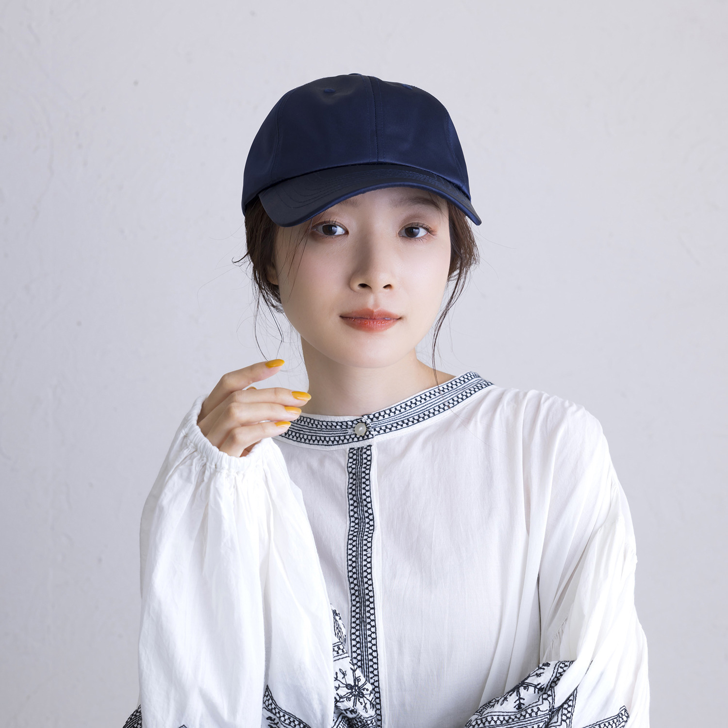 かわいい雑貨屋さん グロリア サテンキャップ